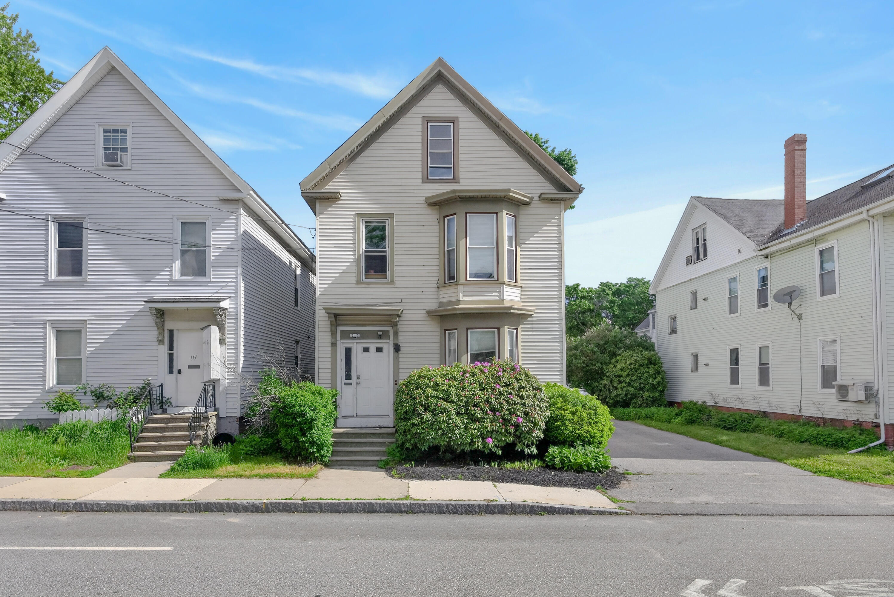115 Woodford Street
