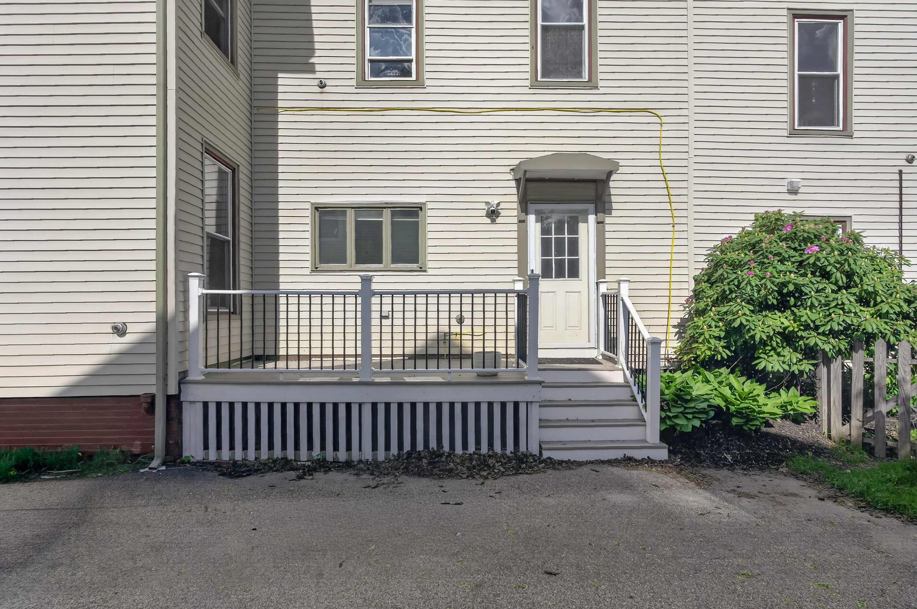 115 Woodford Street