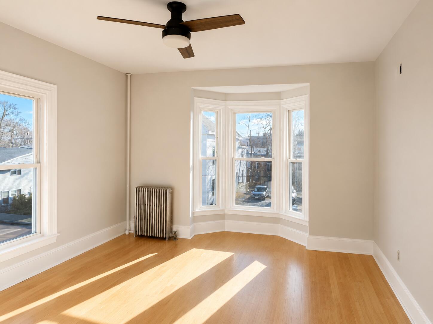 115 Woodford Street