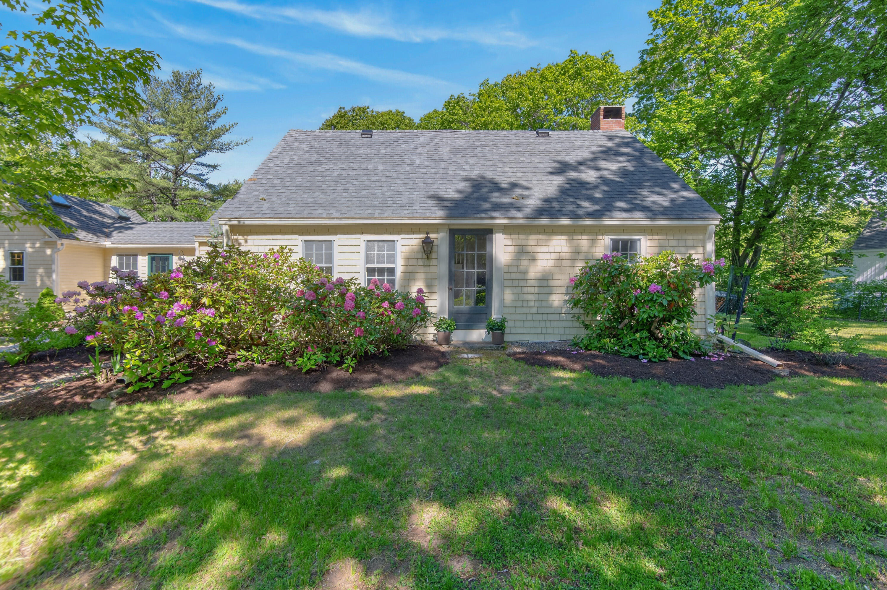 97 Old Port Road