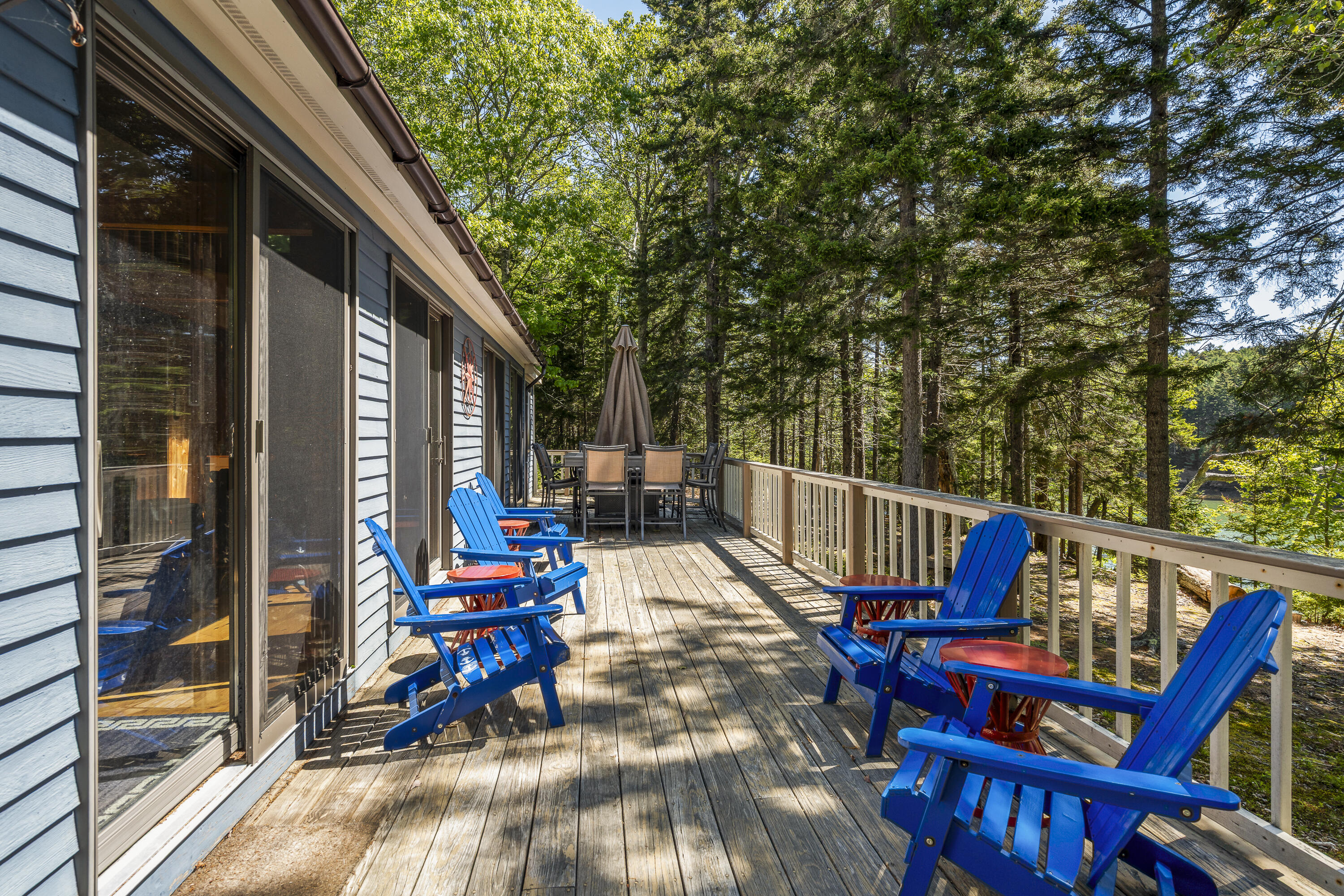 39 Birch Island S Street