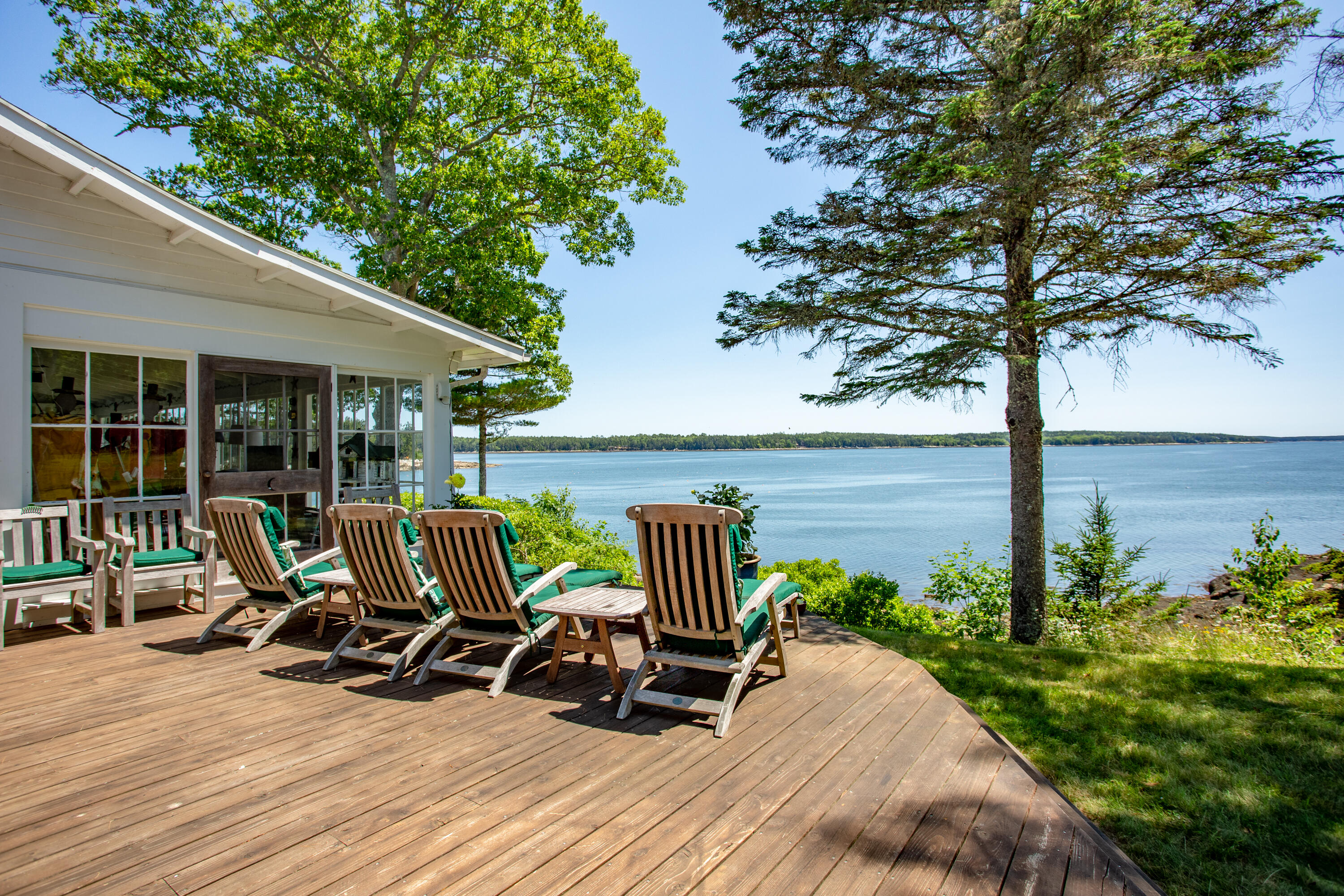 16 Bremen Long Island