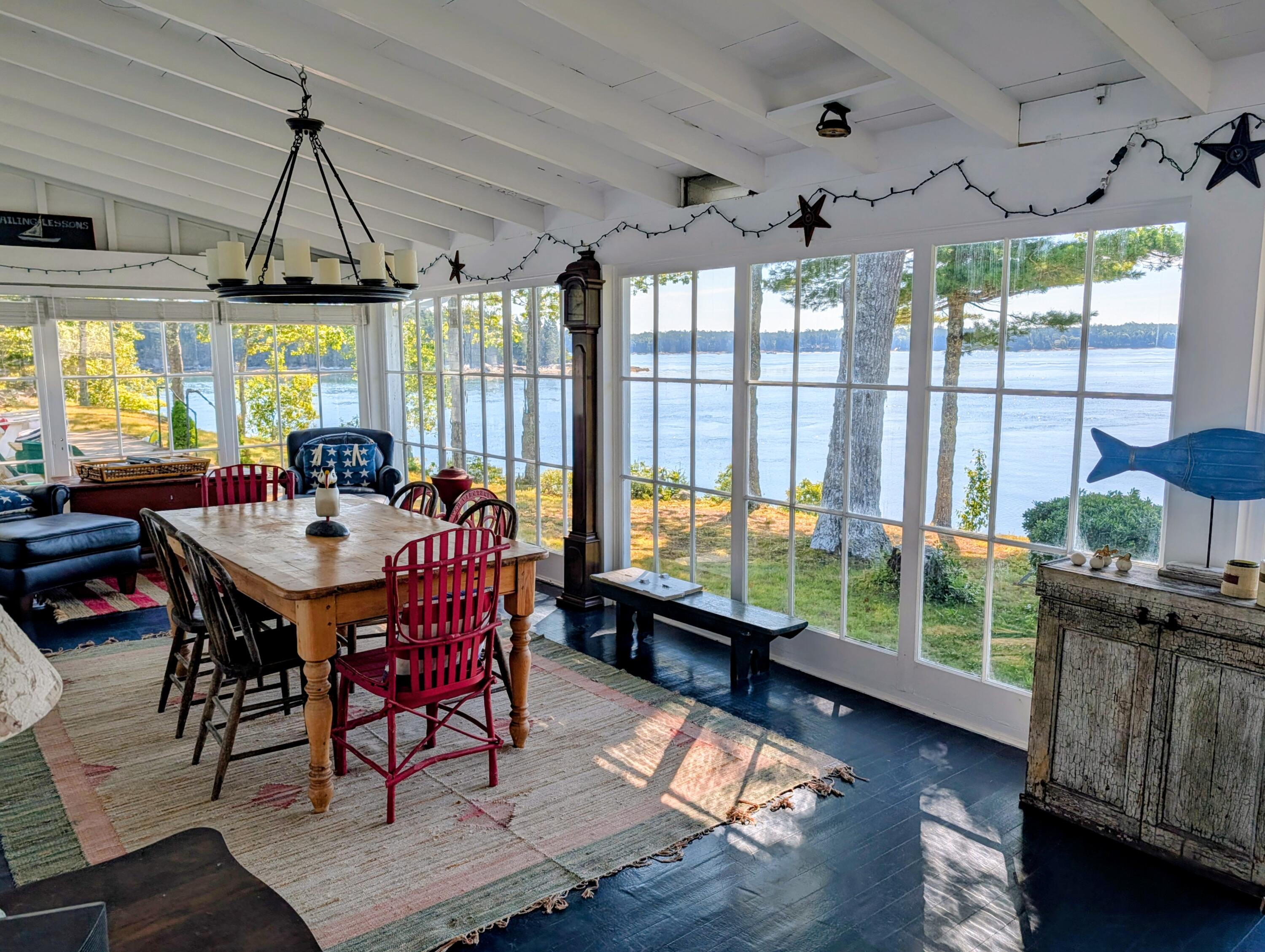 16 Bremen Long Island