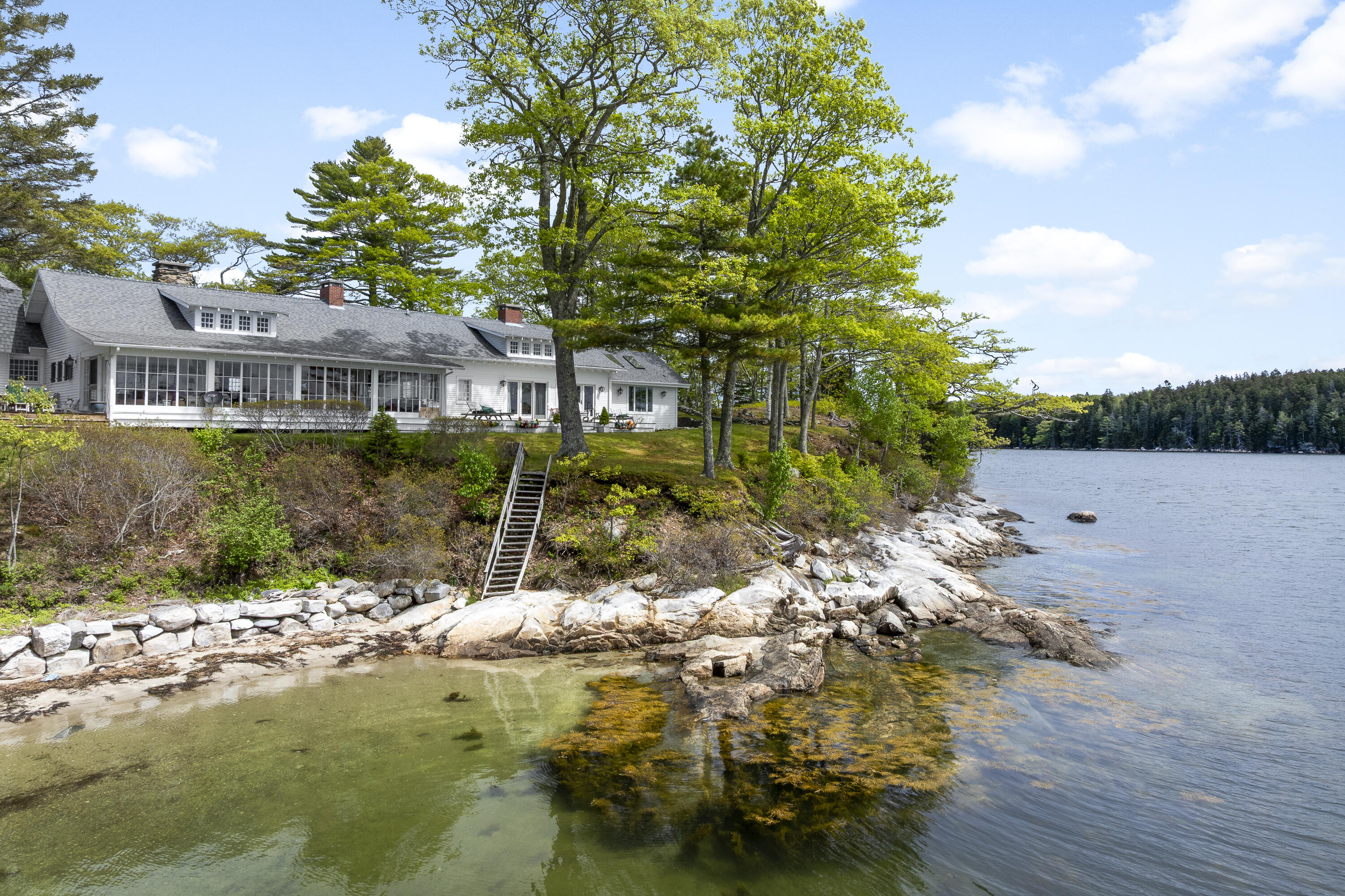 16 Bremen Long Island