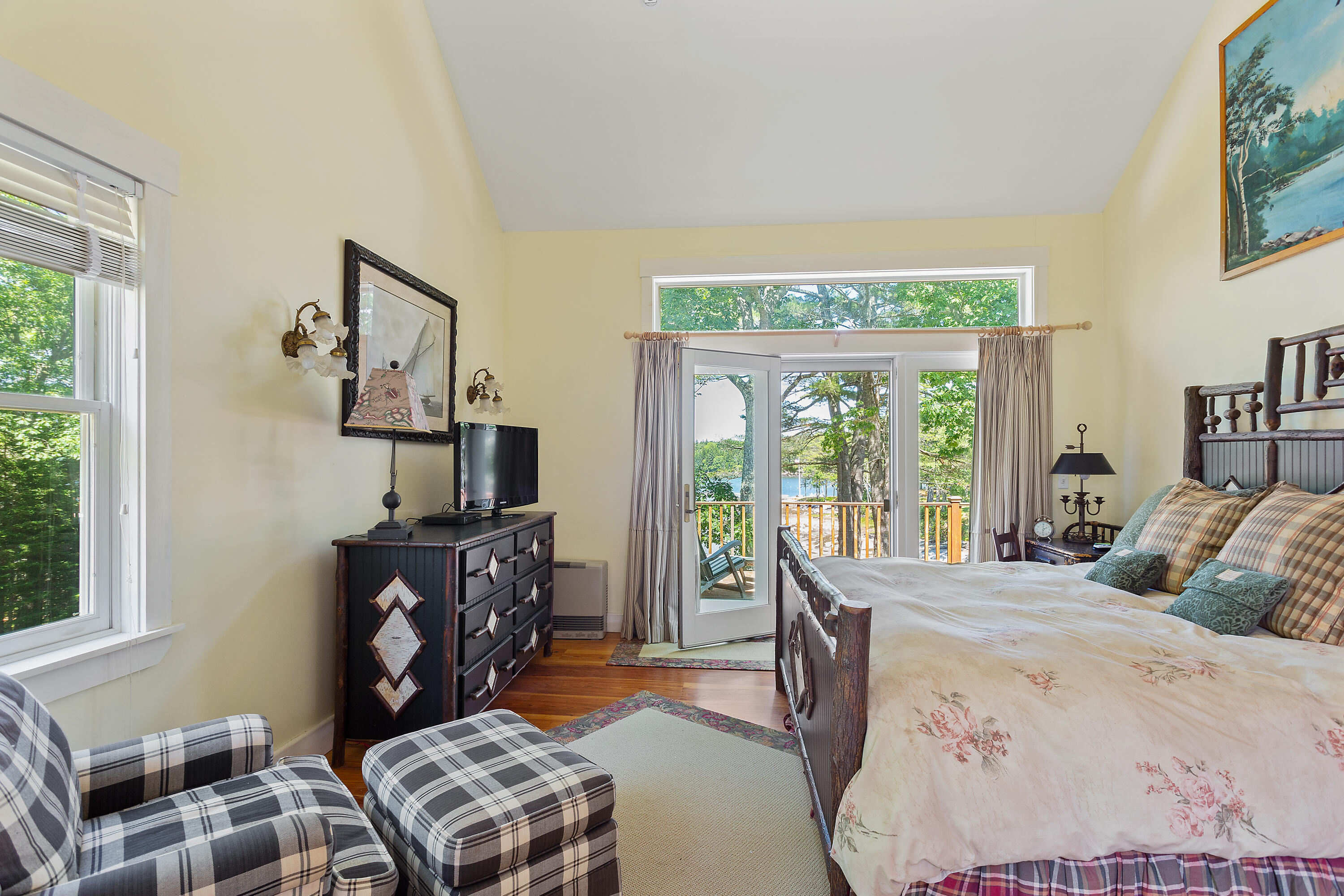 16 Bremen Long Island