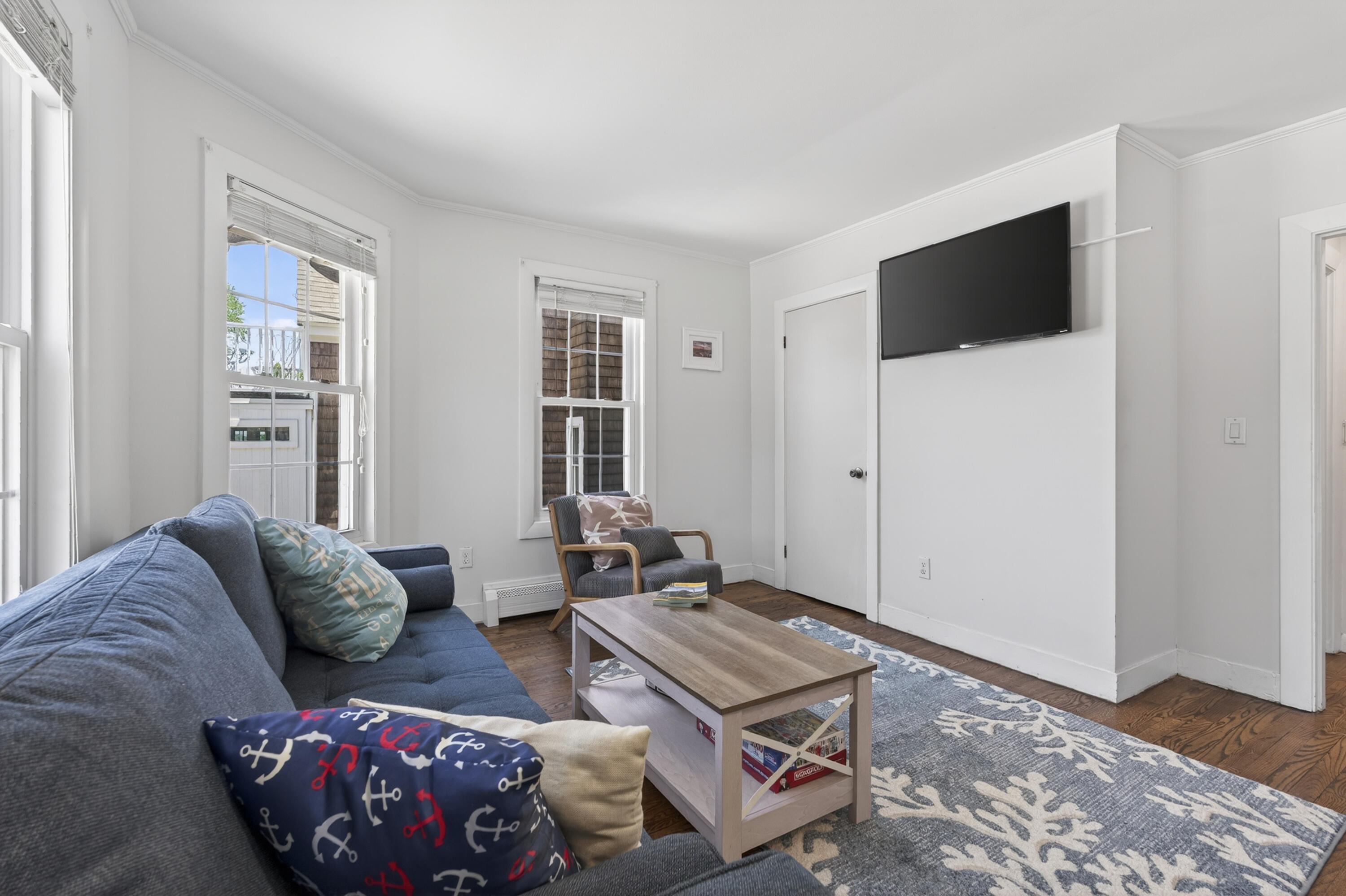 44 Myrtle Avenue