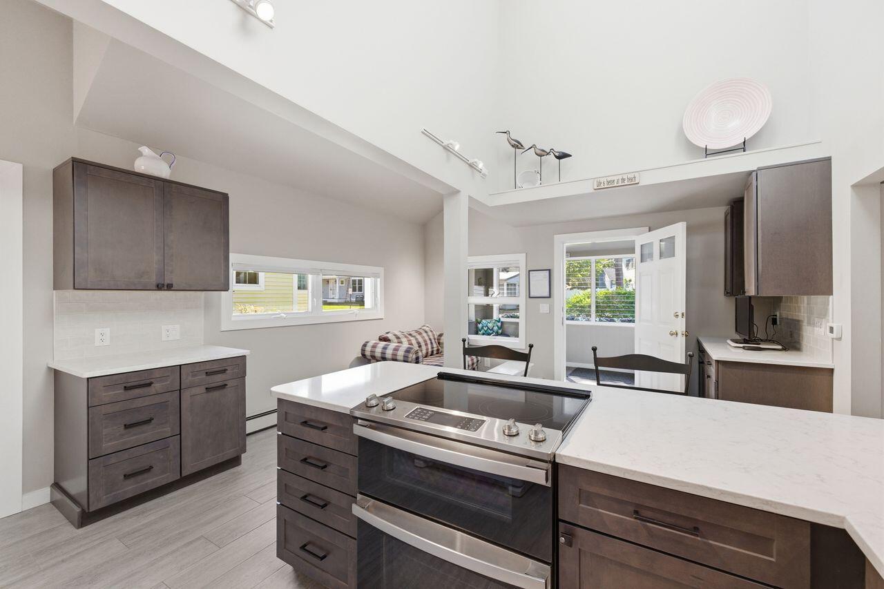 30 Seaview Avenue