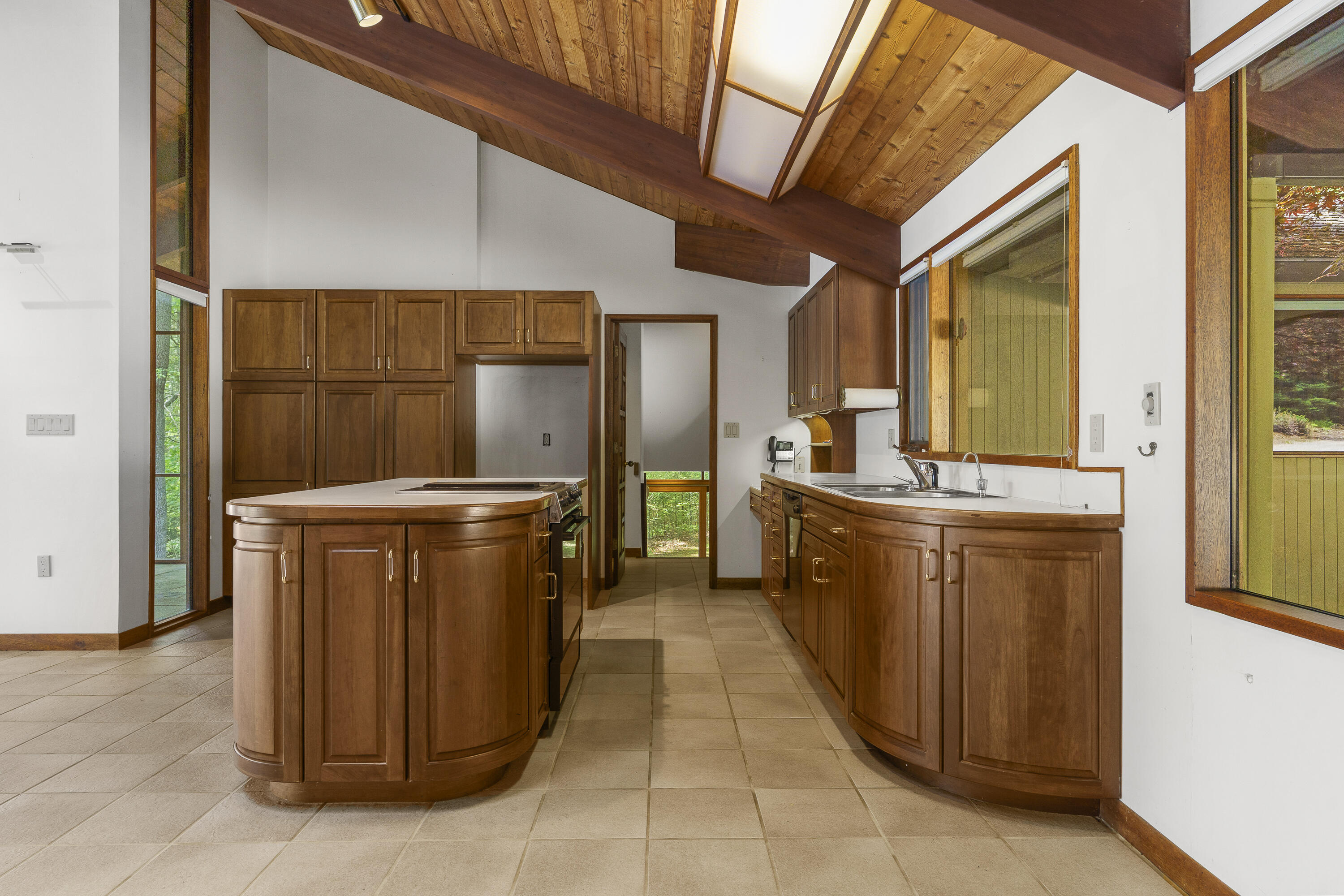 227 Quail Run Road