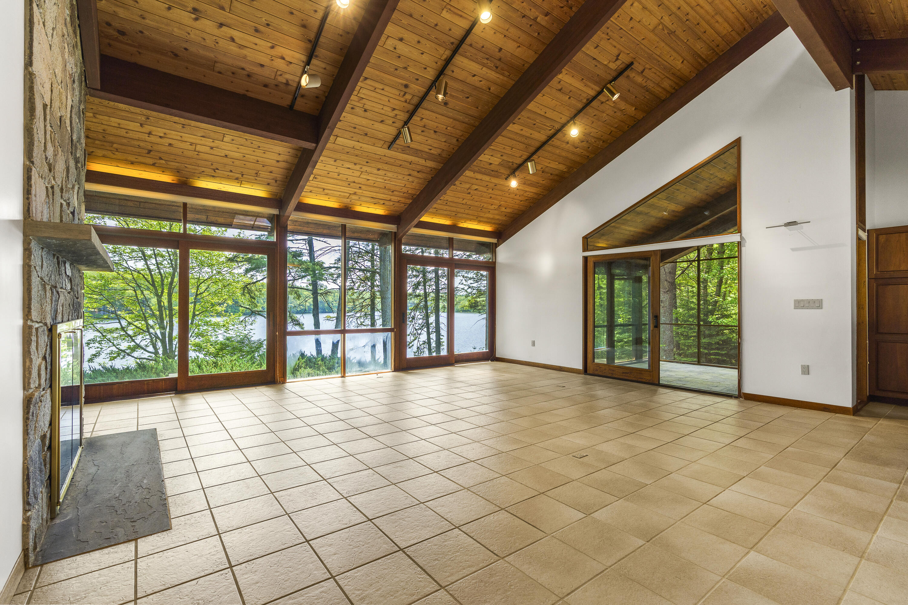 227 Quail Run Road