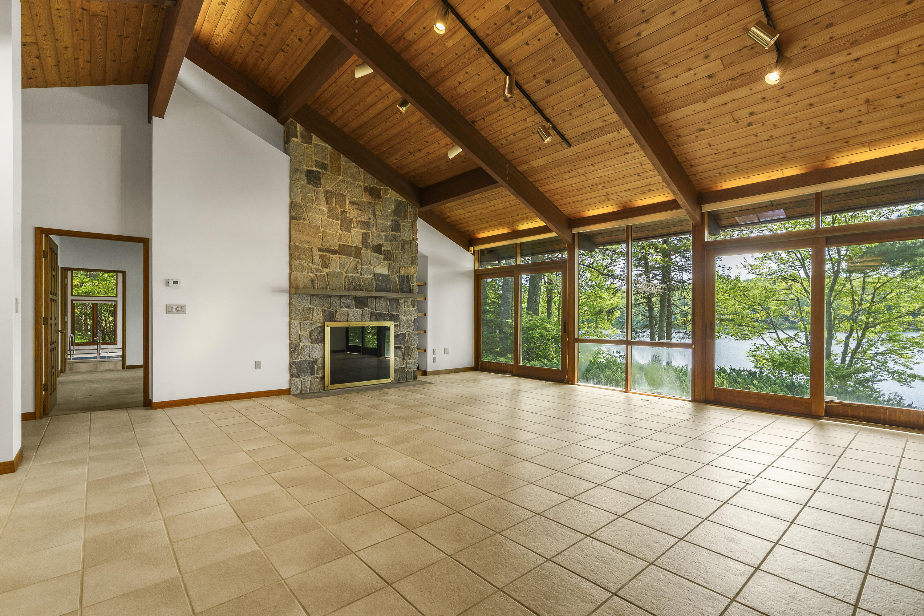 227 Quail Run Road