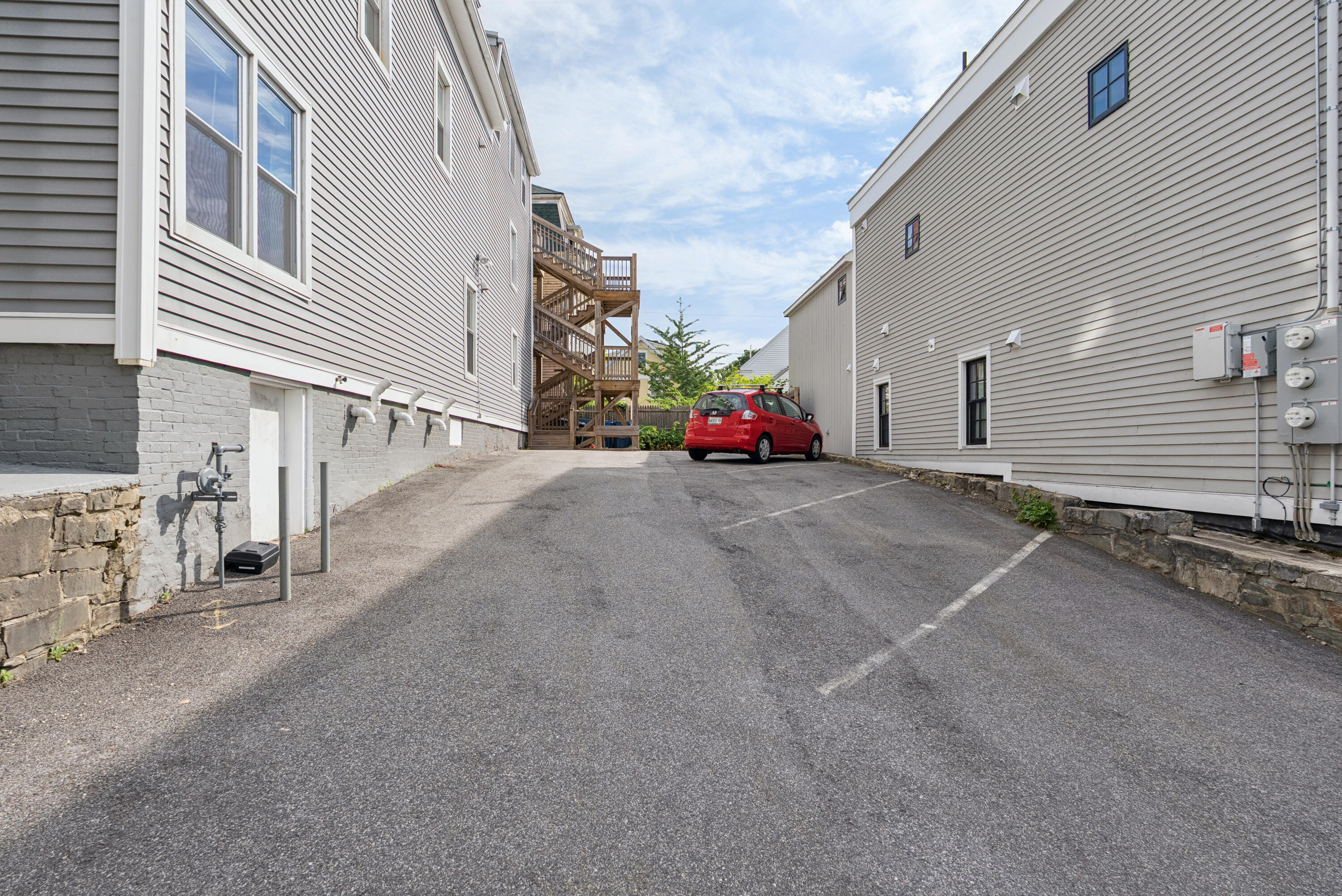 13 Atlantic Street 1