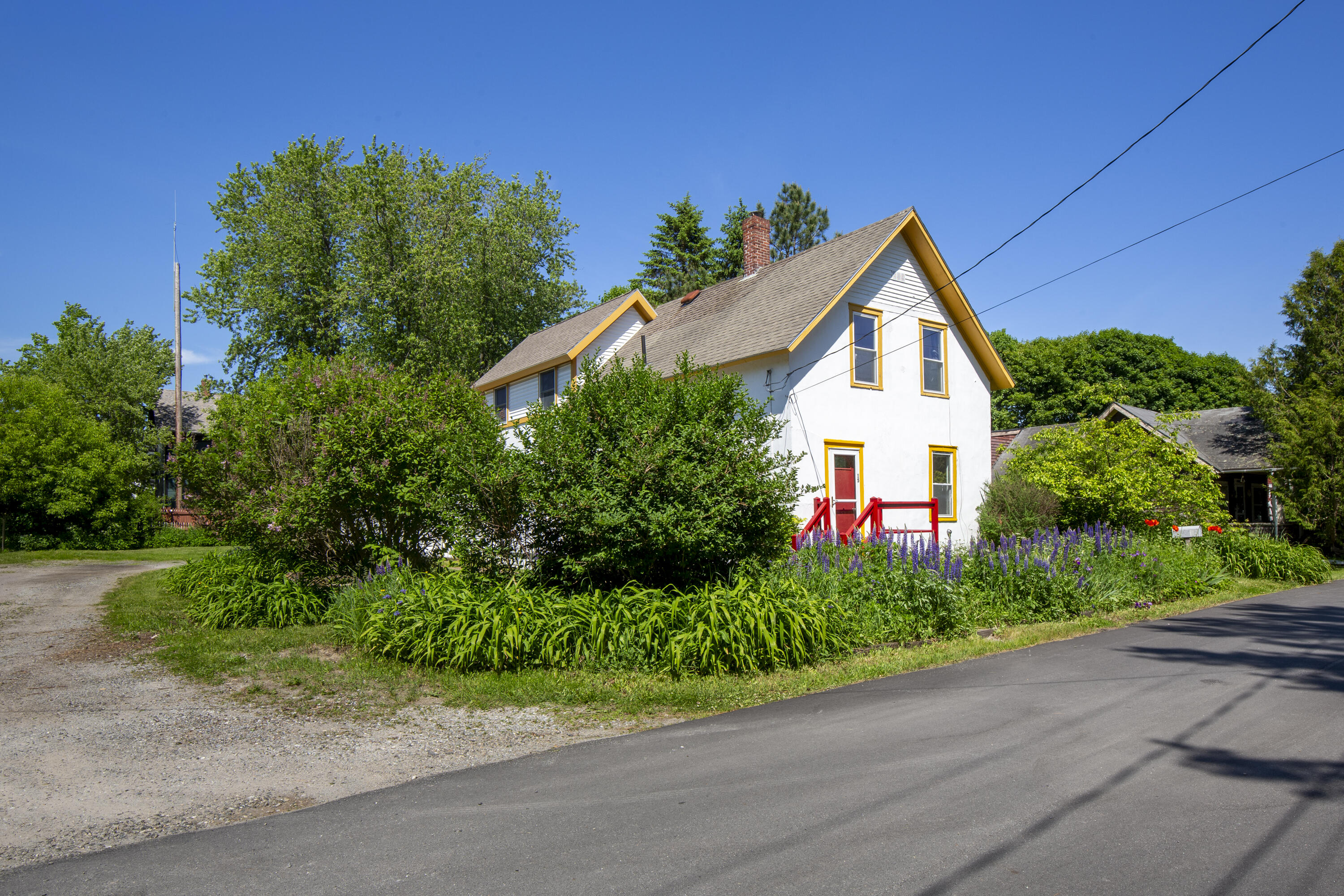 15 Tea Street