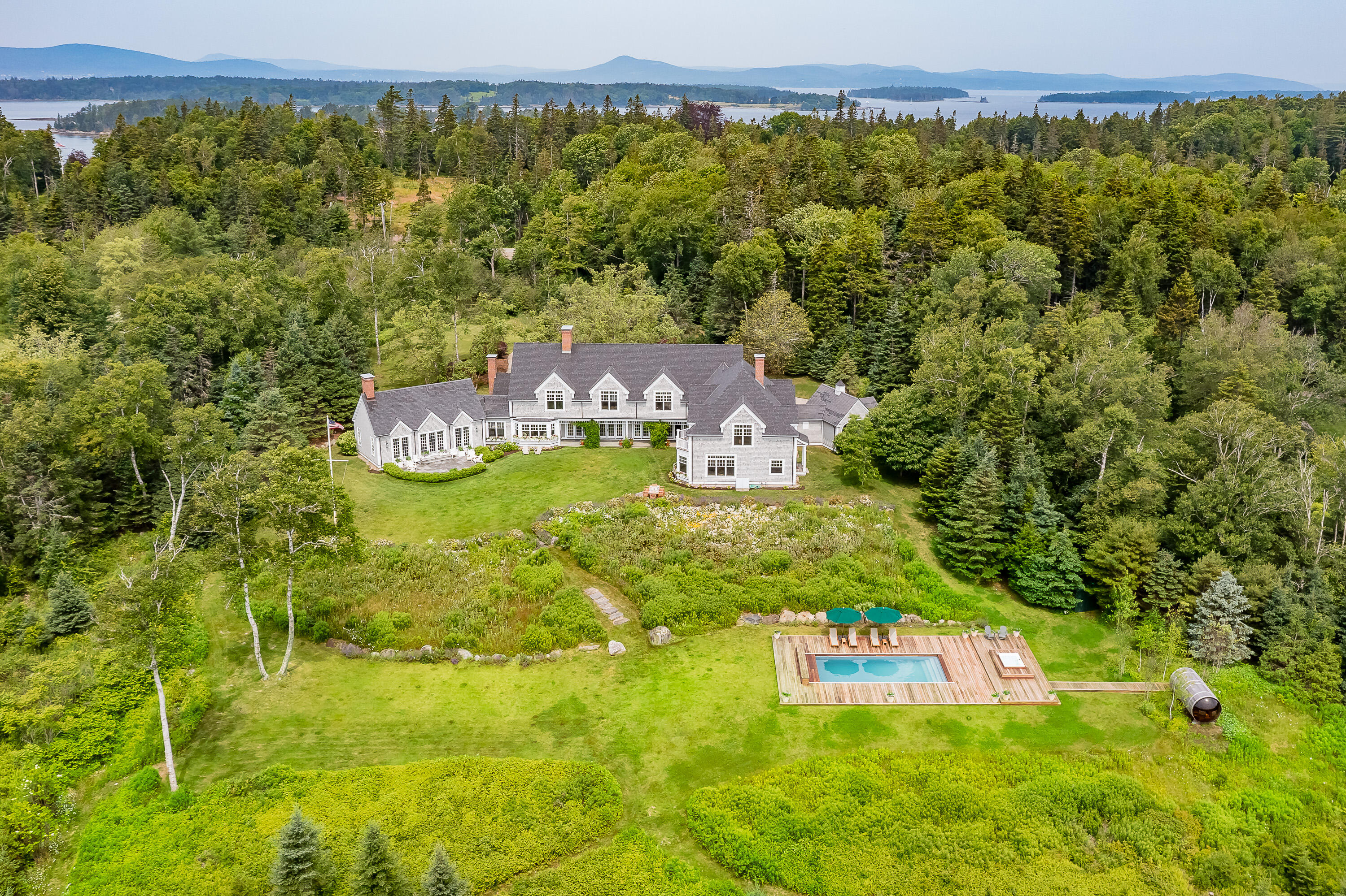 866 Pendleton Point Road