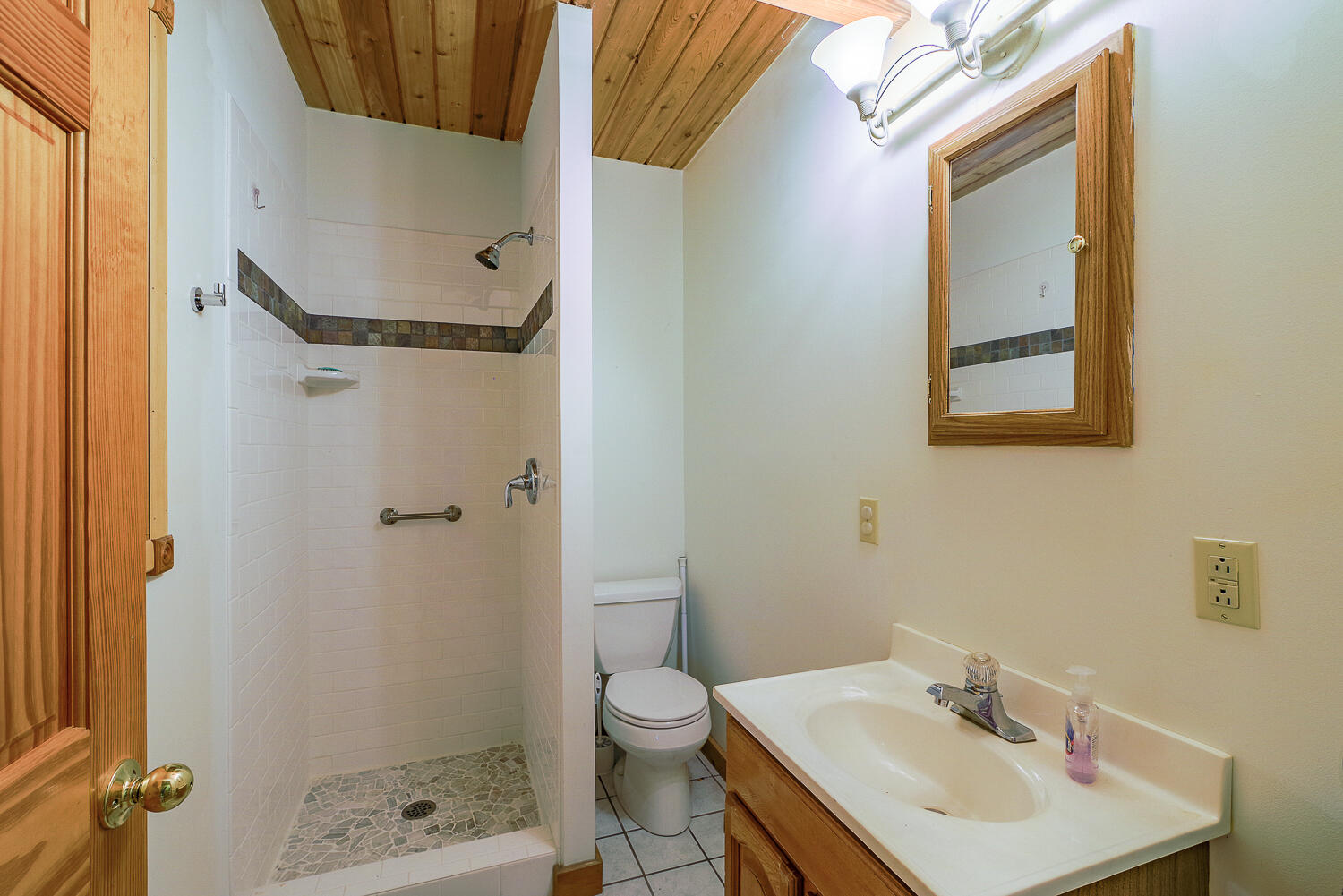 37 Albin Road