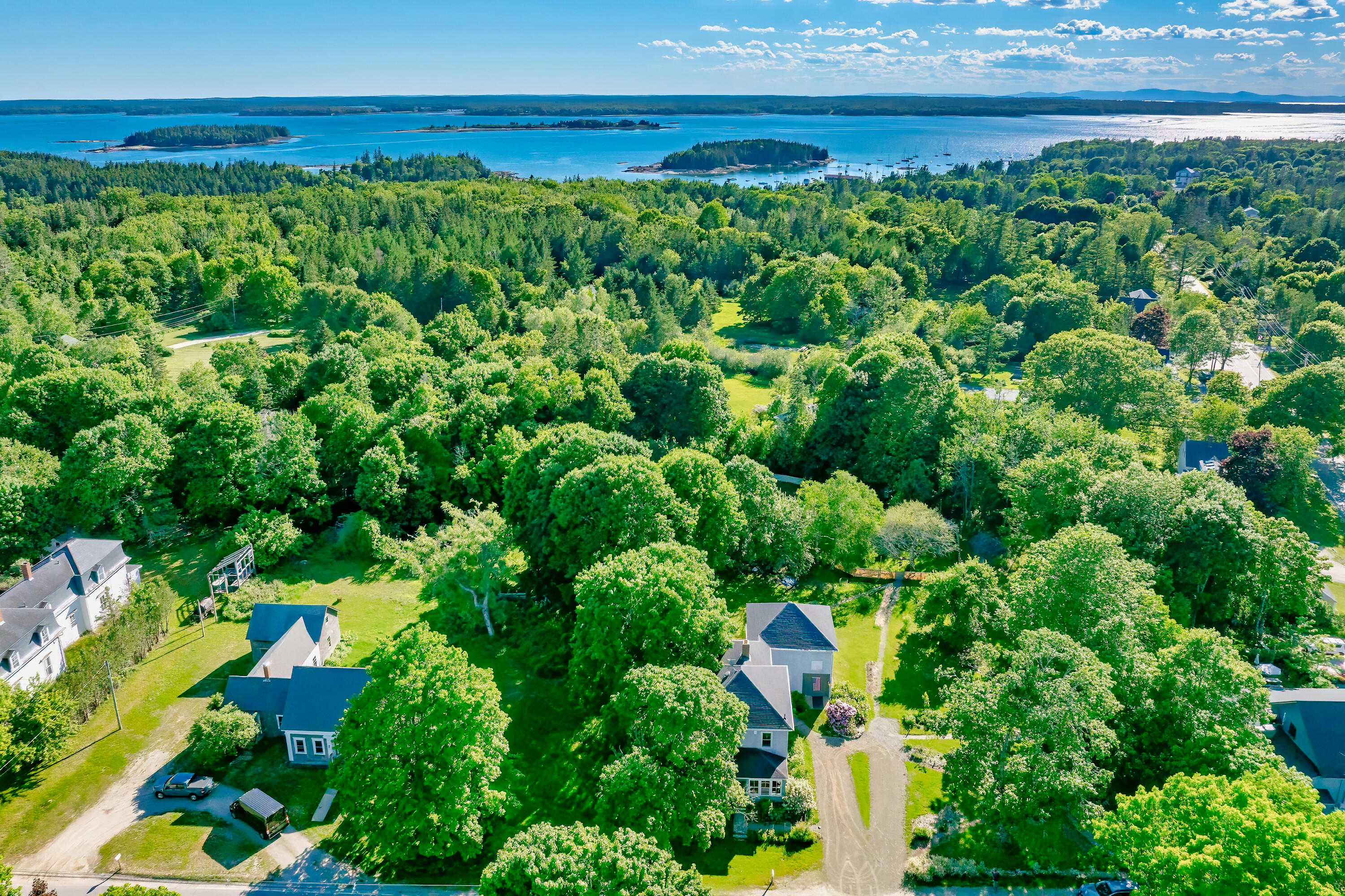 9 Naskeag Point Road