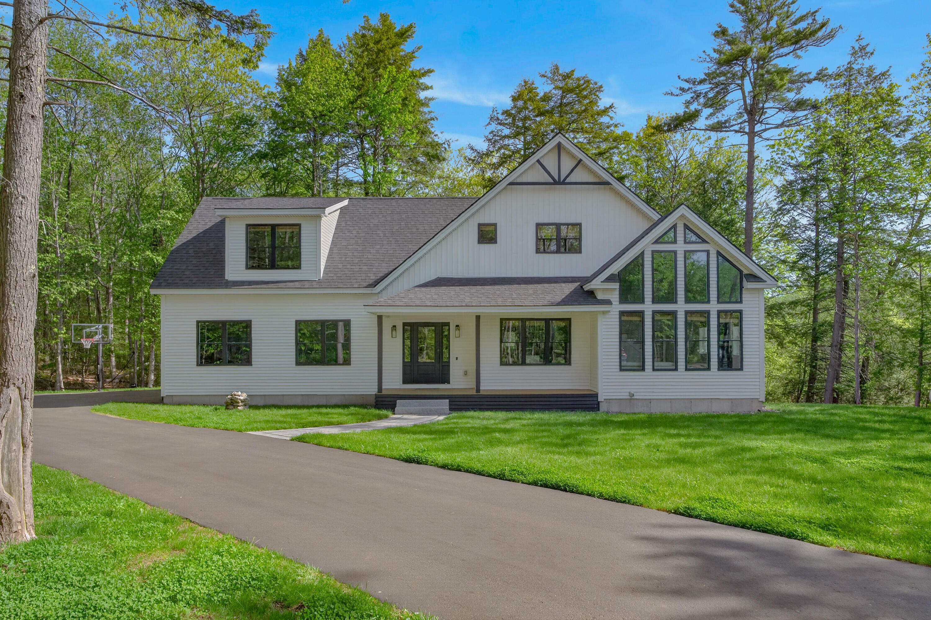 4 Red Oak Drive