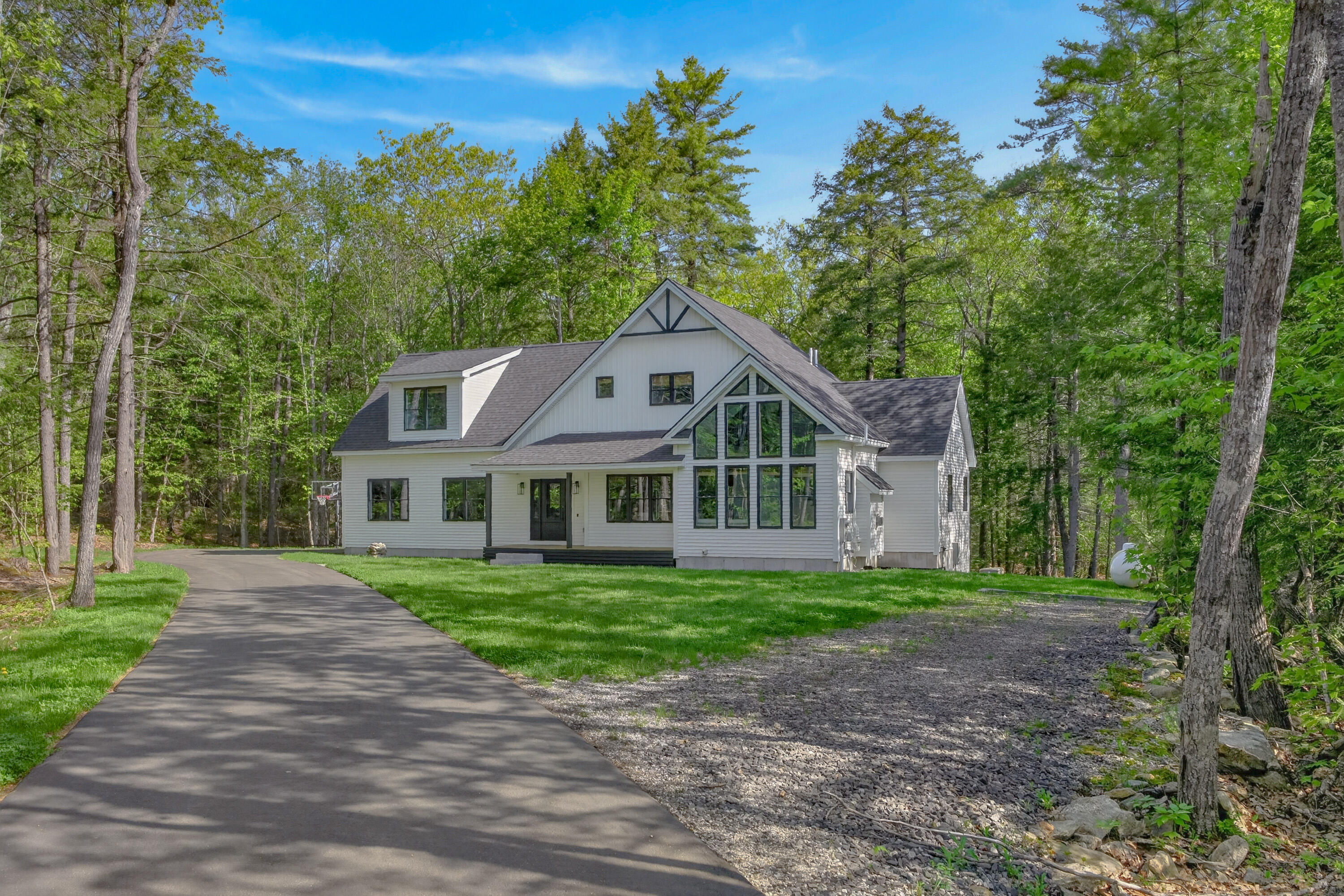 4 Red Oak Drive