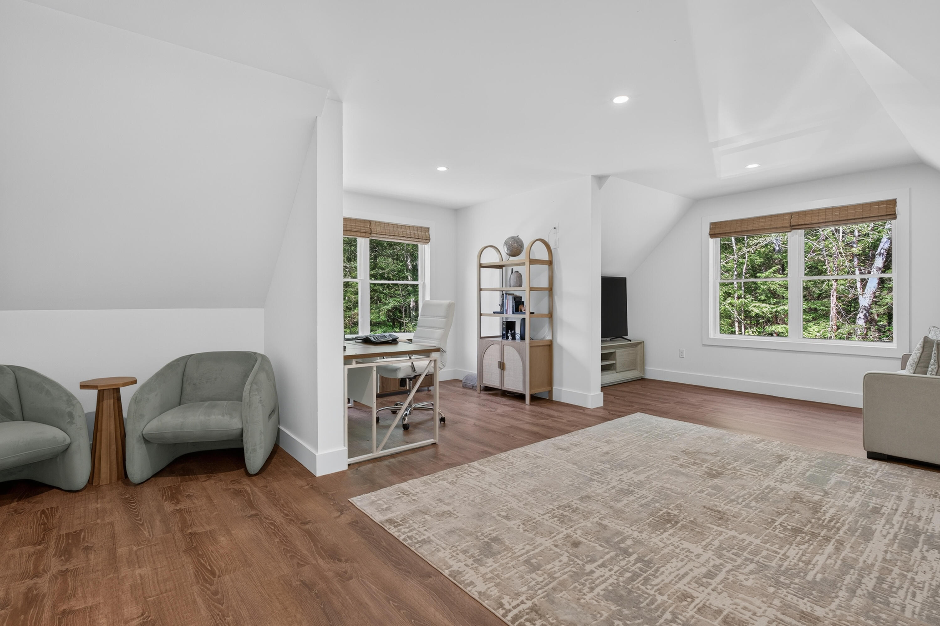 4 Red Oak Drive