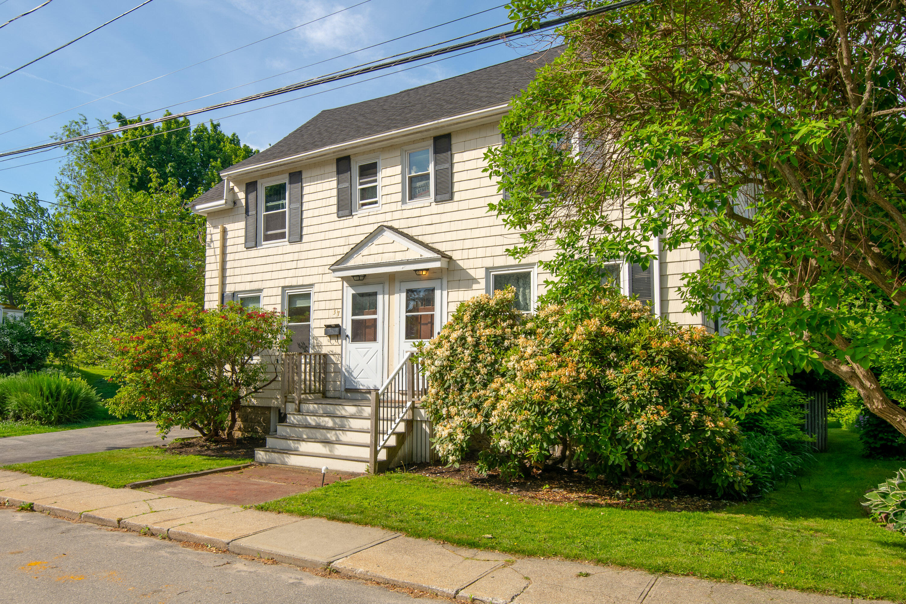 35-37 Warren Avenue