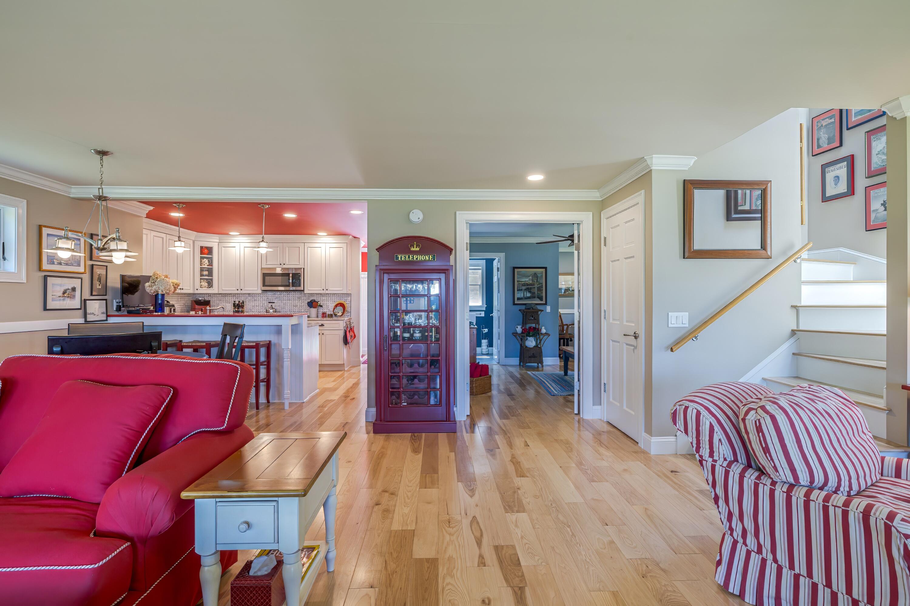25 Richardson Road B
