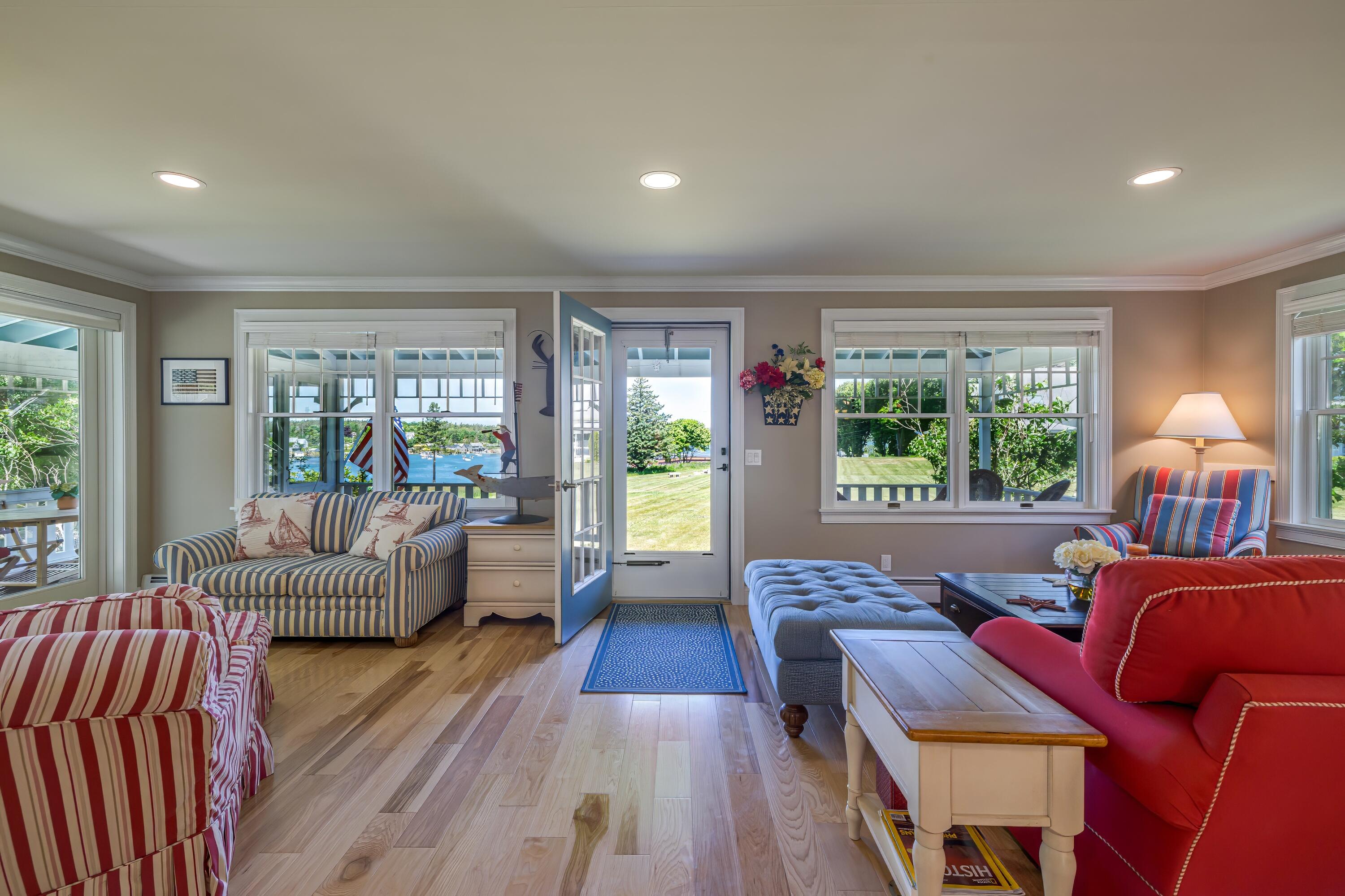 25 Richardson Road B