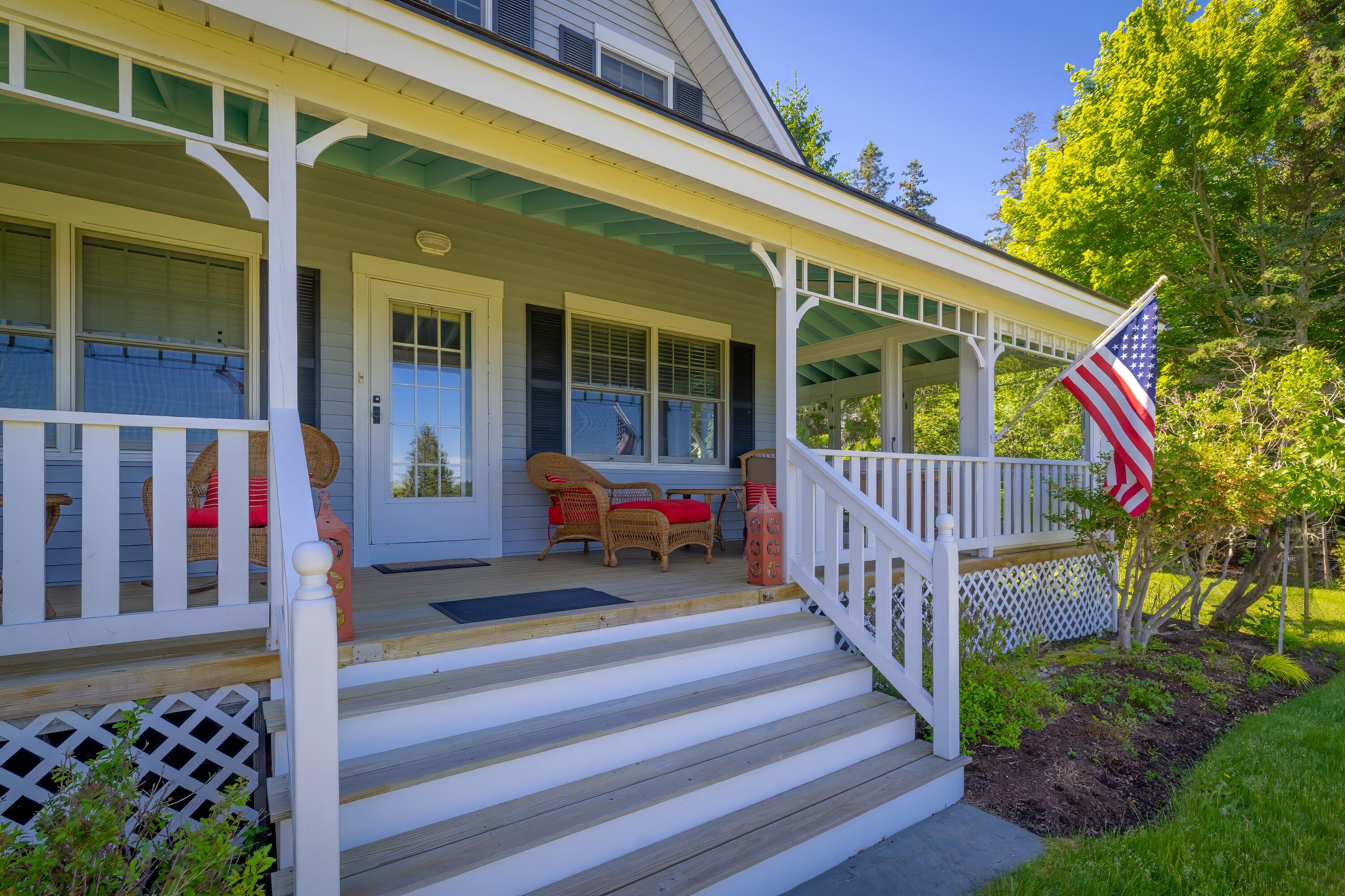 25 Richardson Road B