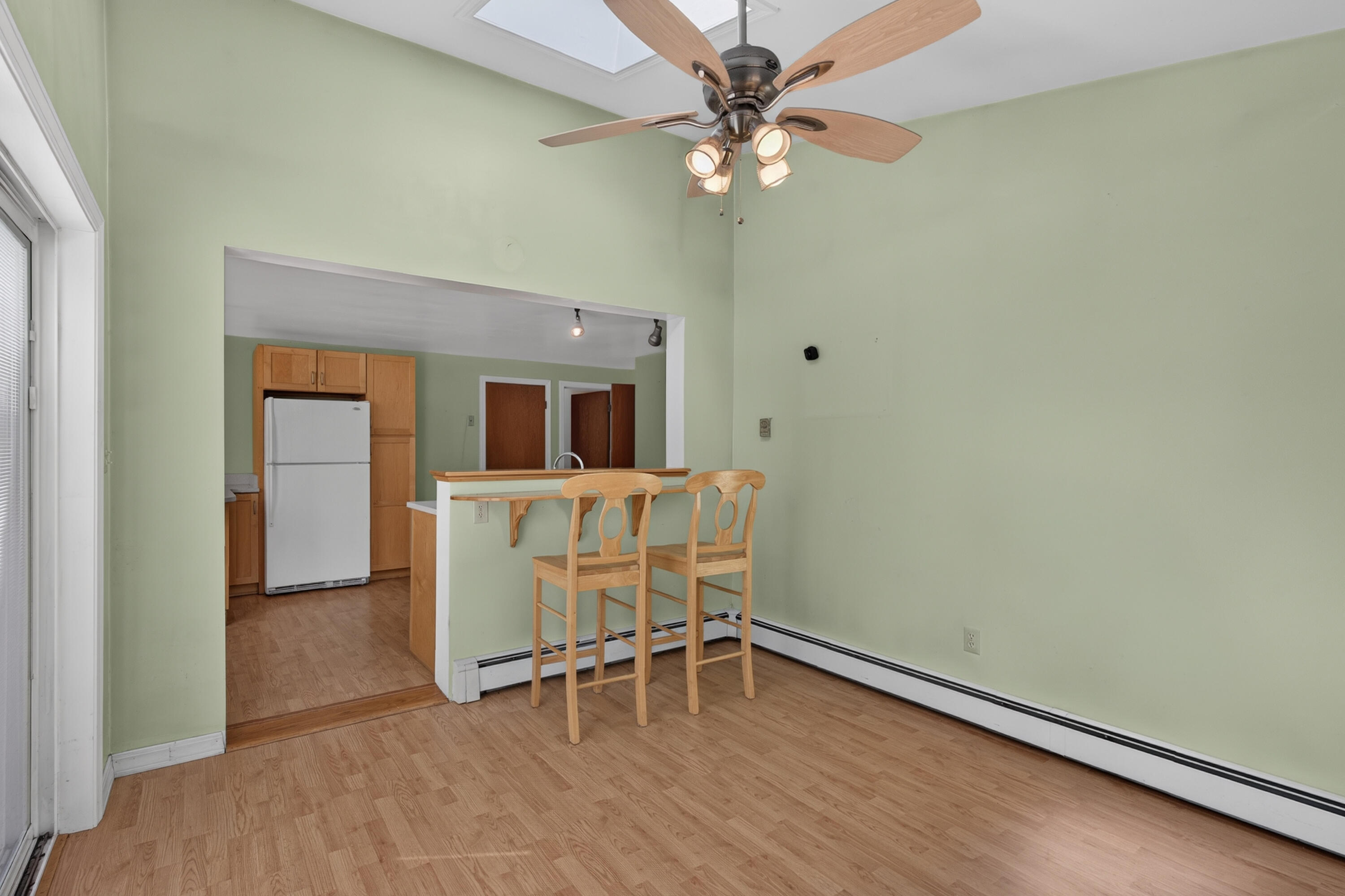 82 Columbia Avenue