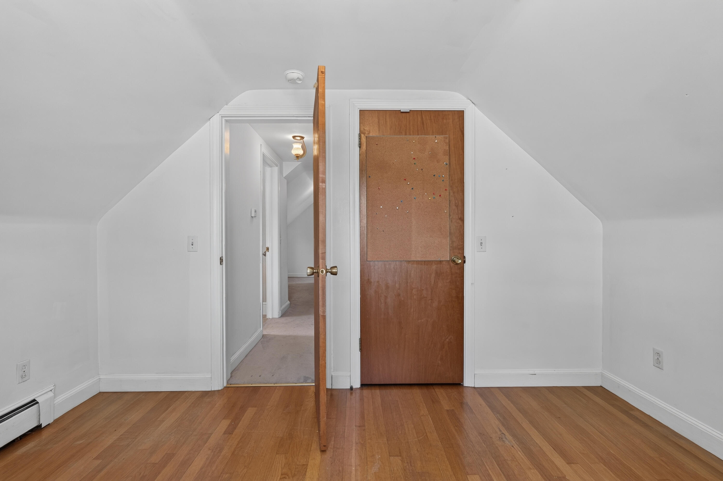 82 Columbia Avenue