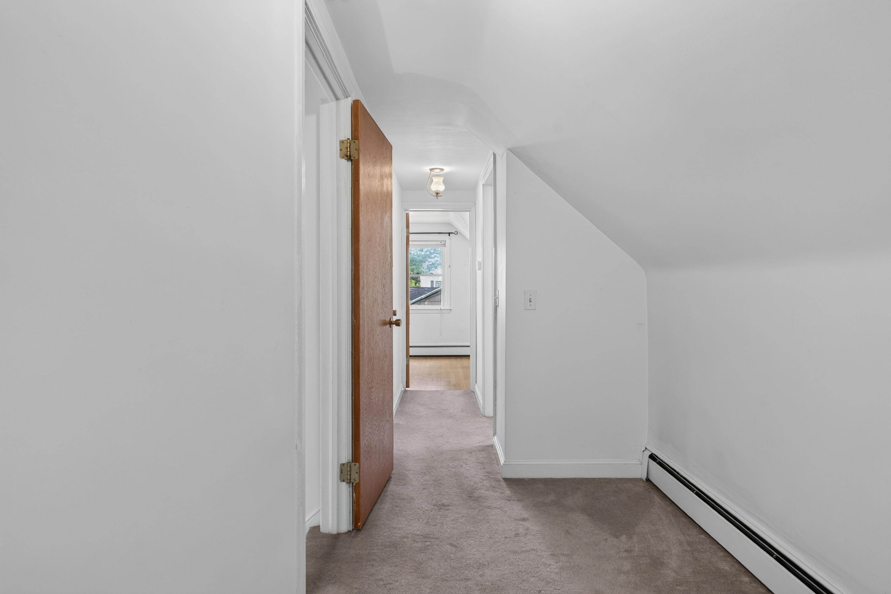 82 Columbia Avenue