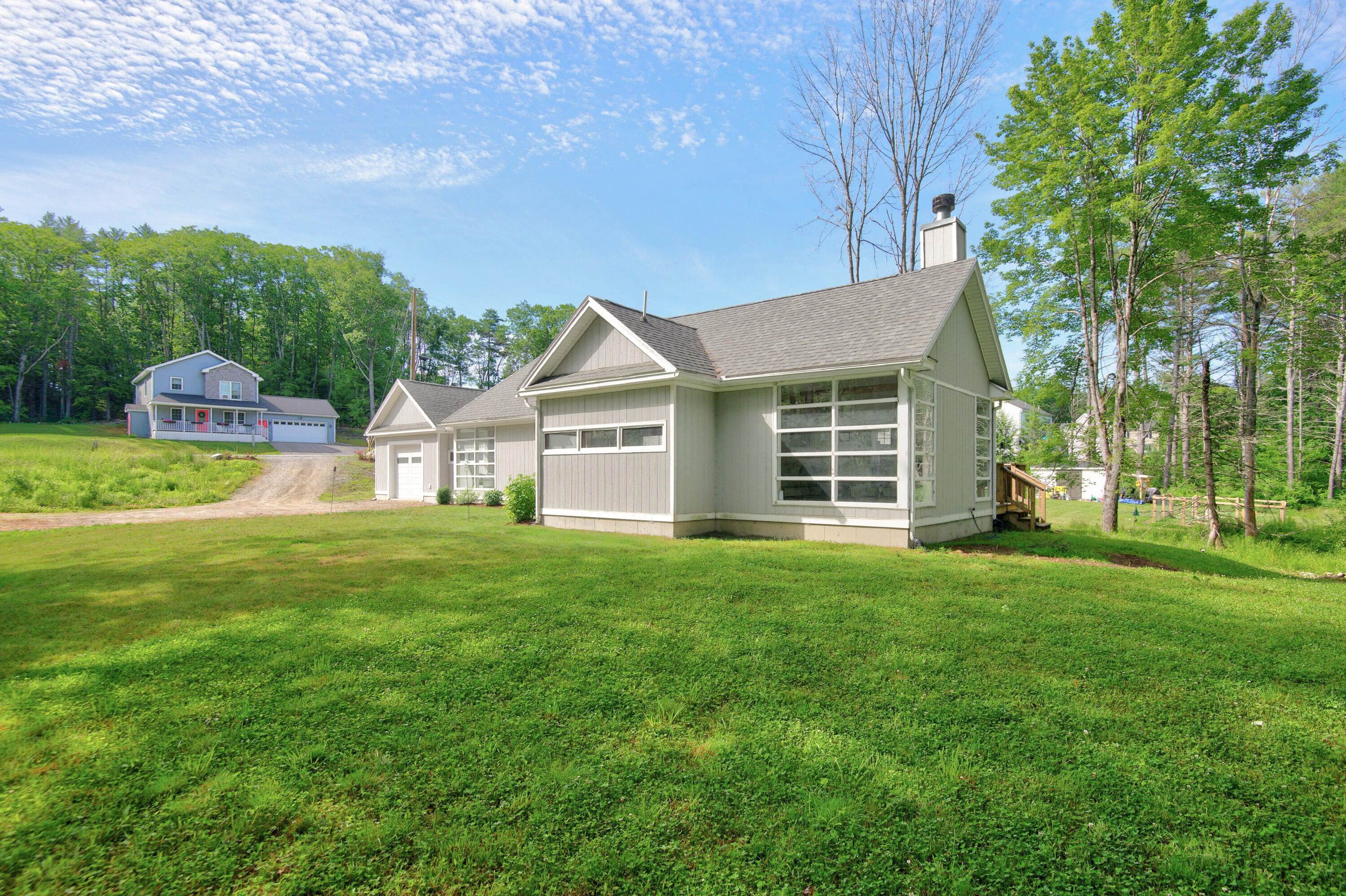 11 Ledgewood Drive