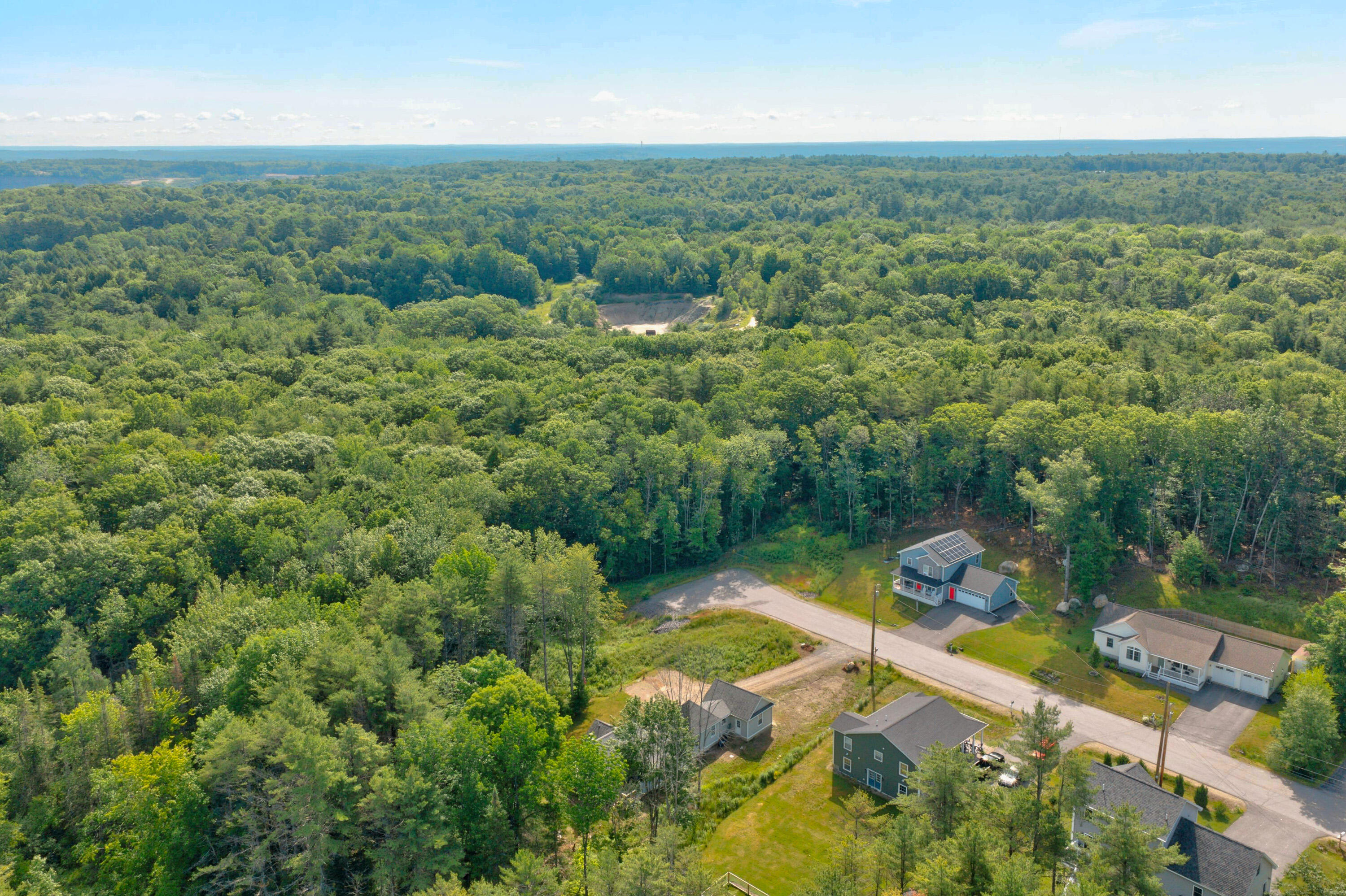 11 Ledgewood Drive