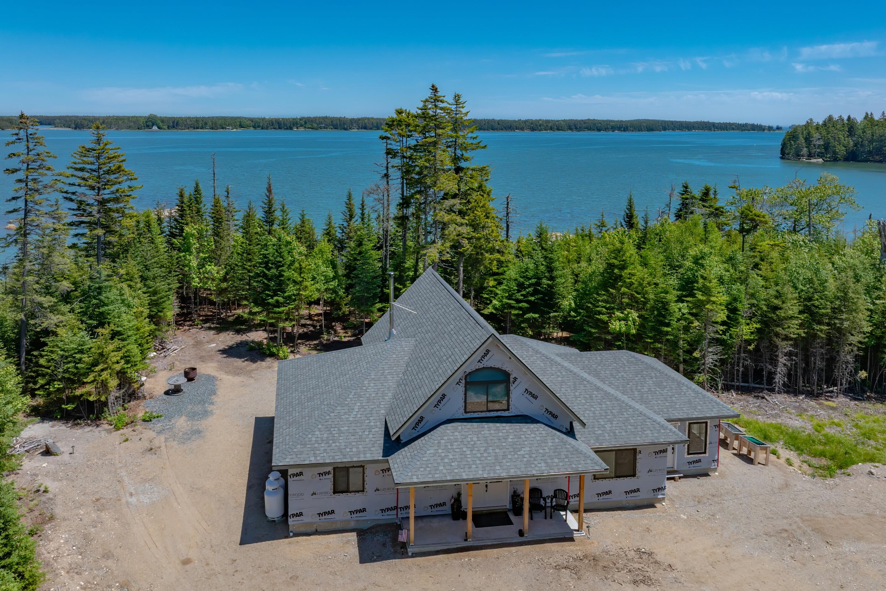 3 Cove Road