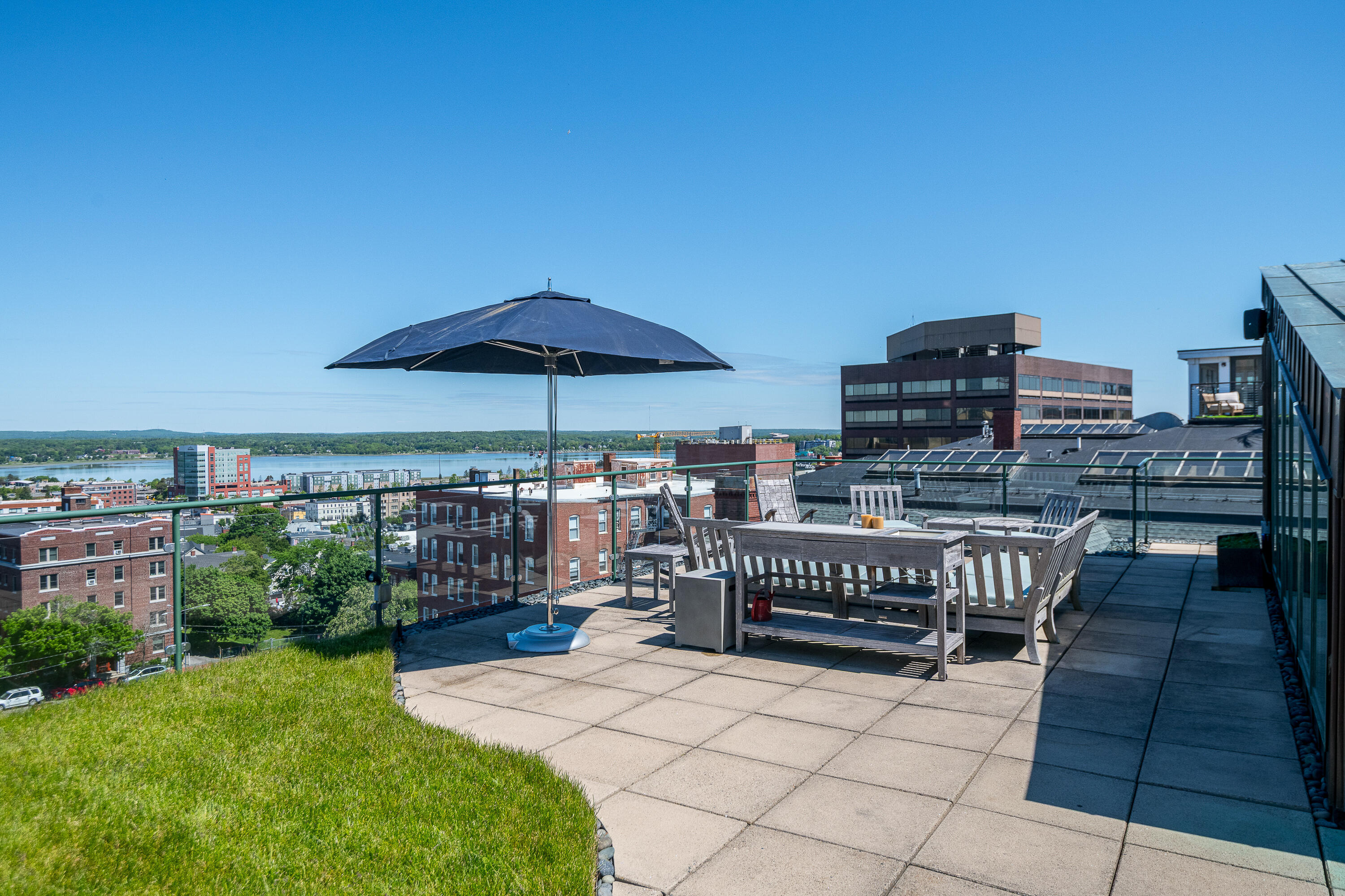 547 Congress Street 6
