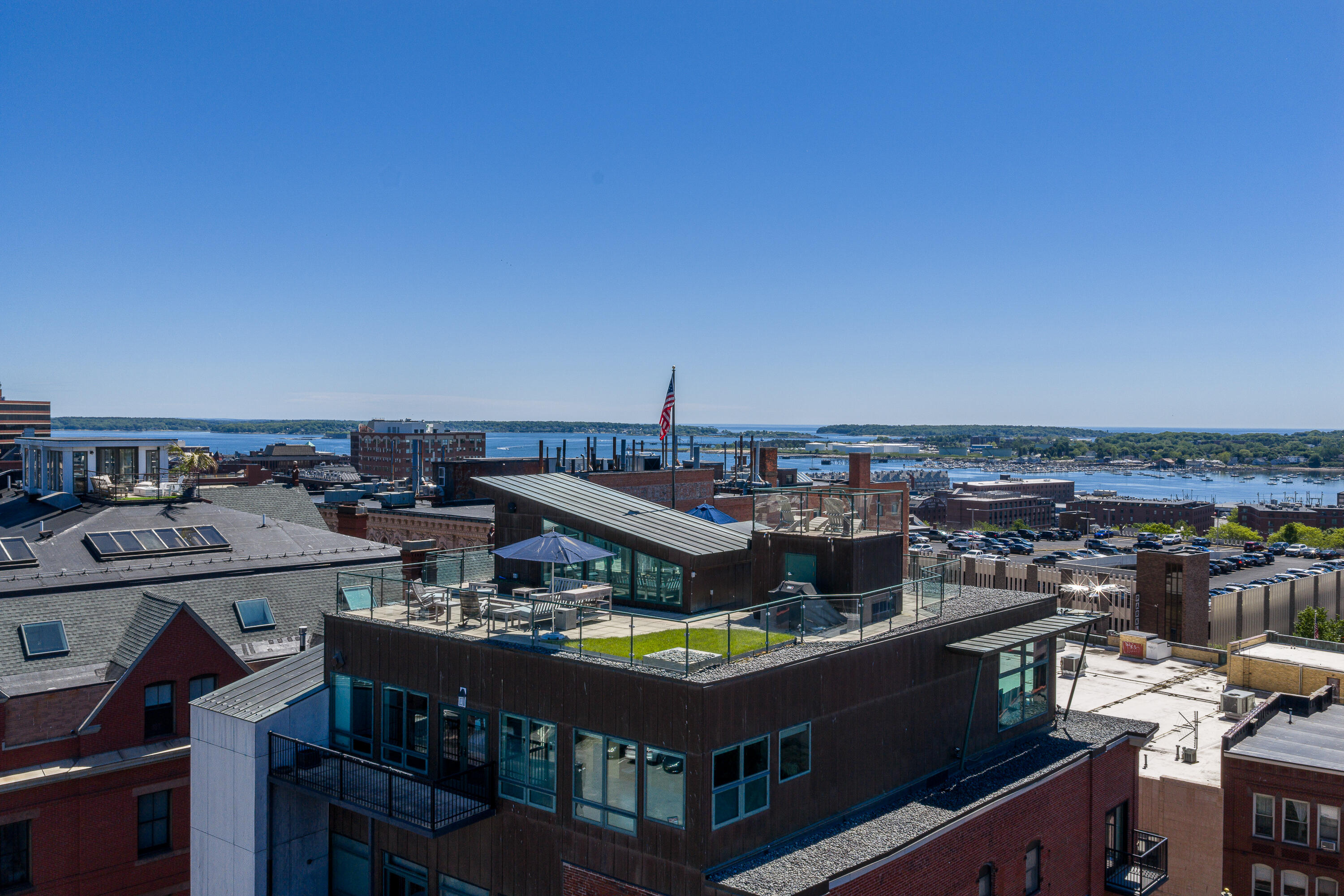 547 Congress Street 6