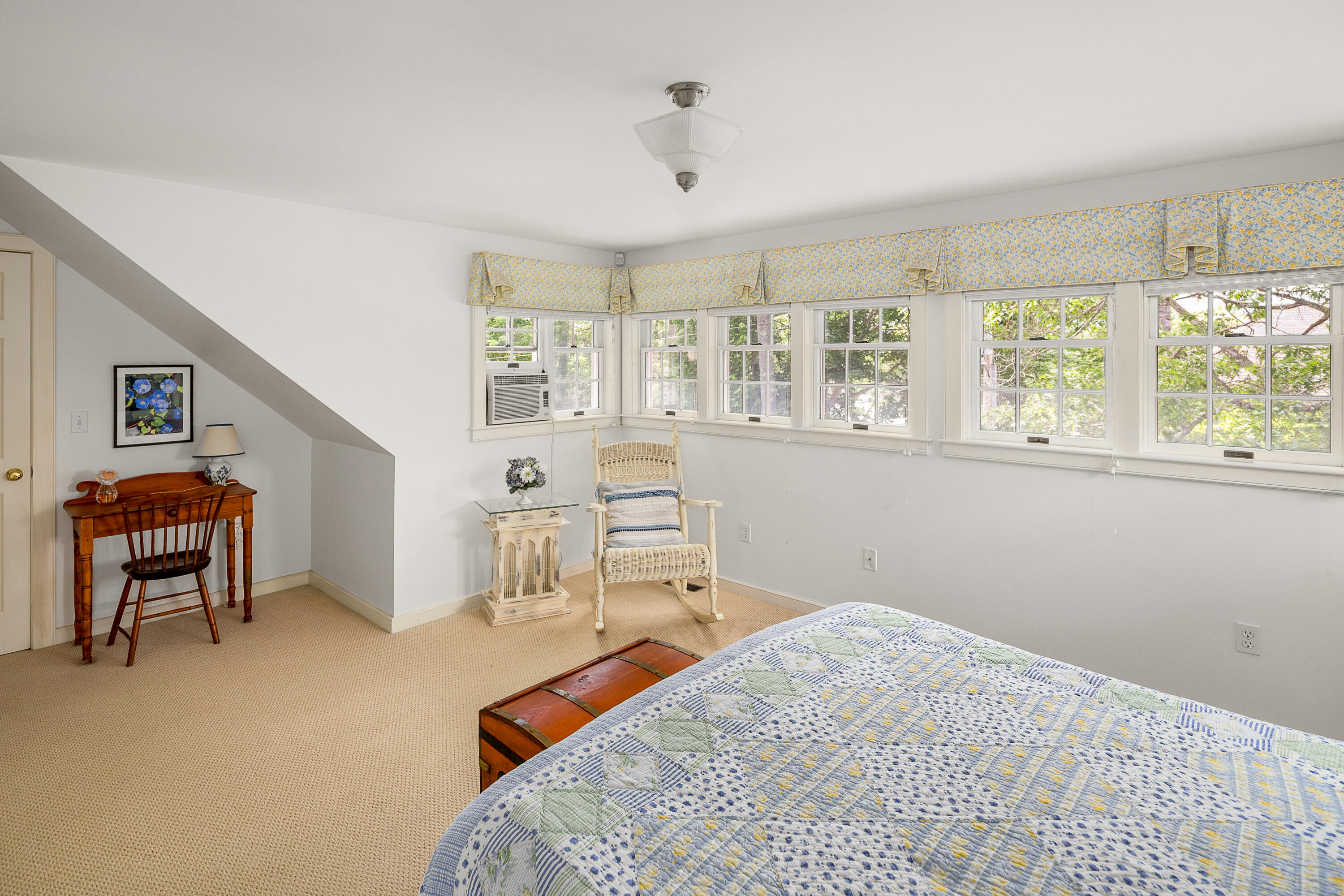 195 Beauchamp Point Road