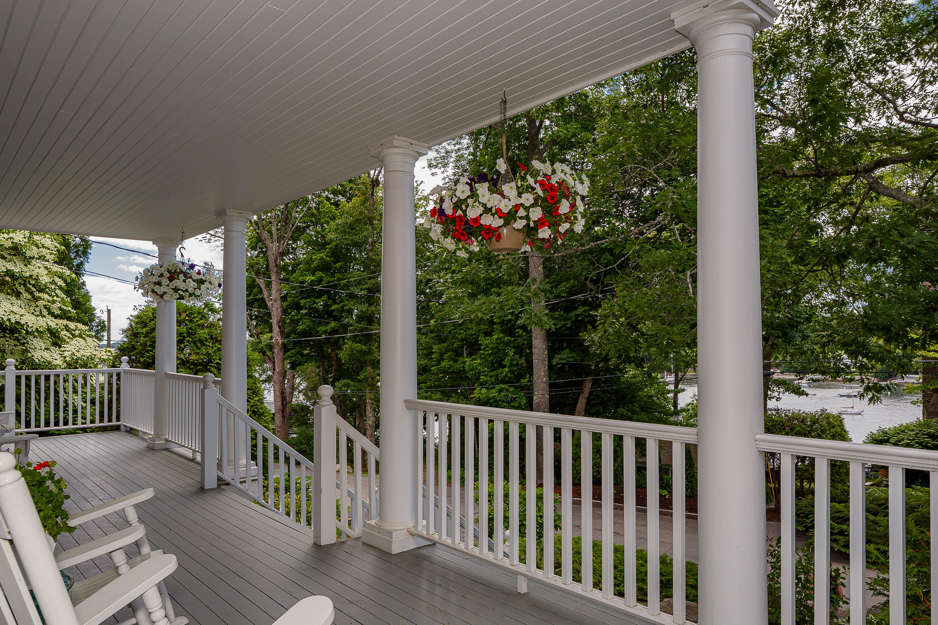 195 Beauchamp Point Road