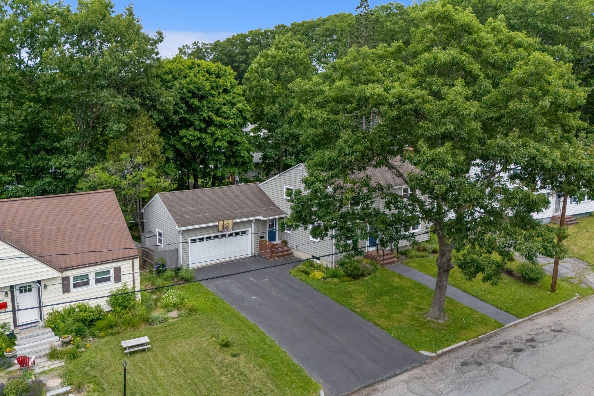 70 Alden Circle