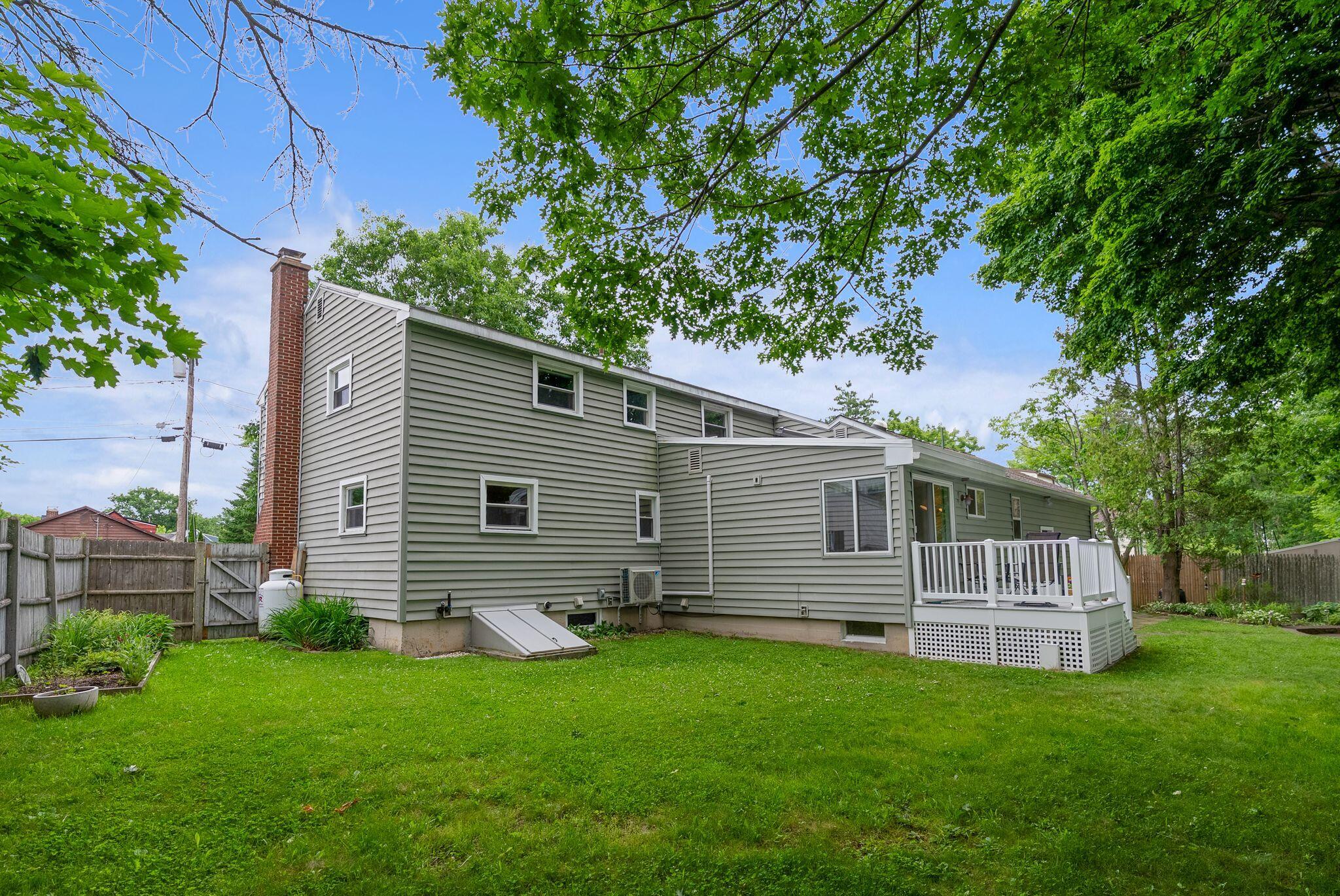 70 Alden Circle