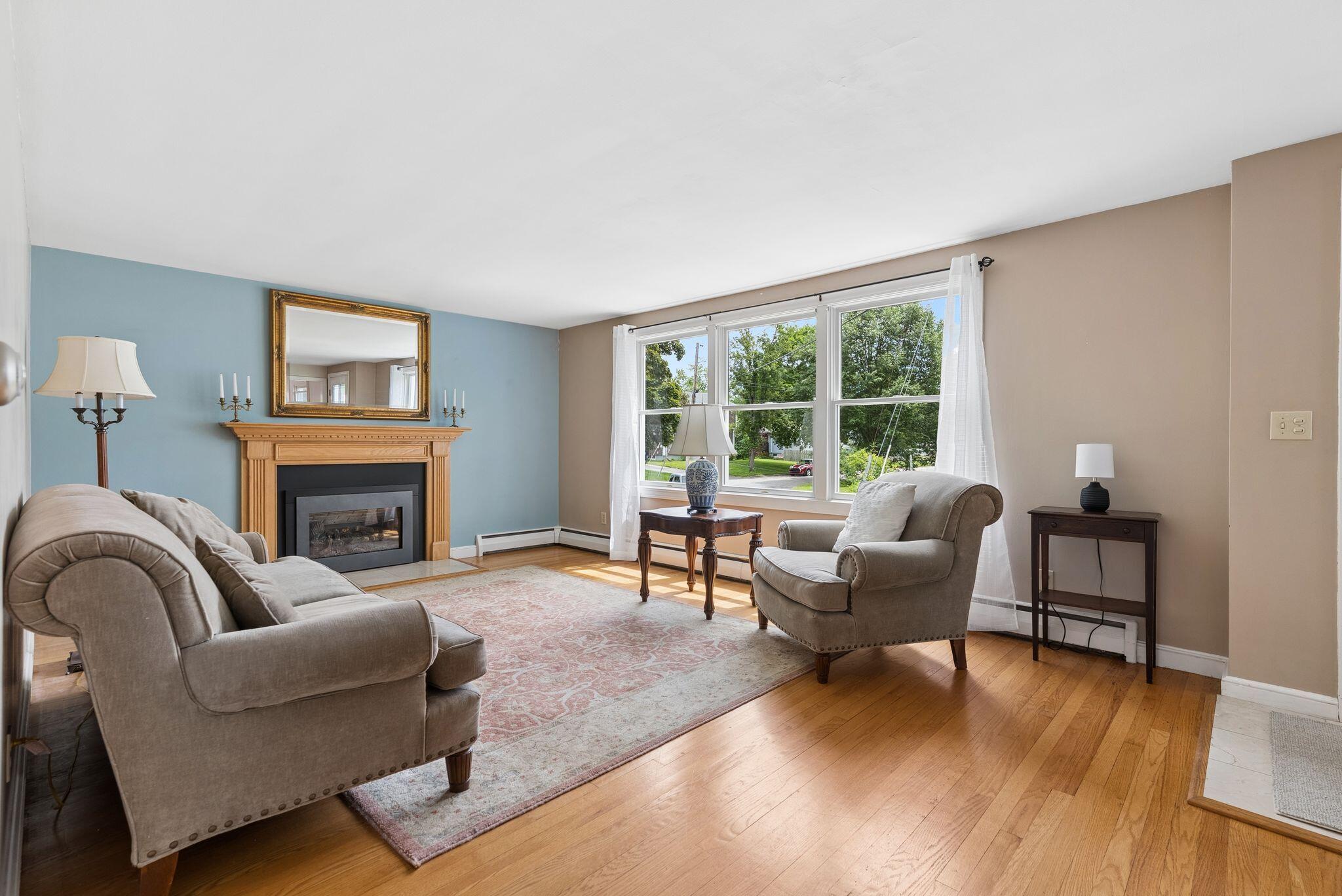 70 Alden Circle