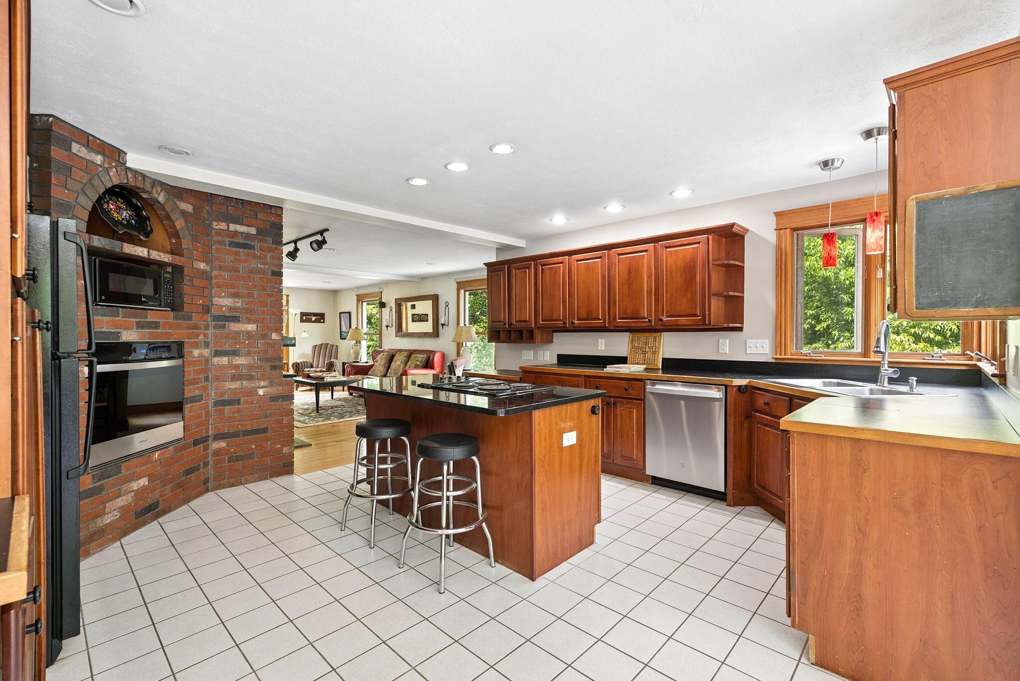 28 Castle Hill Road