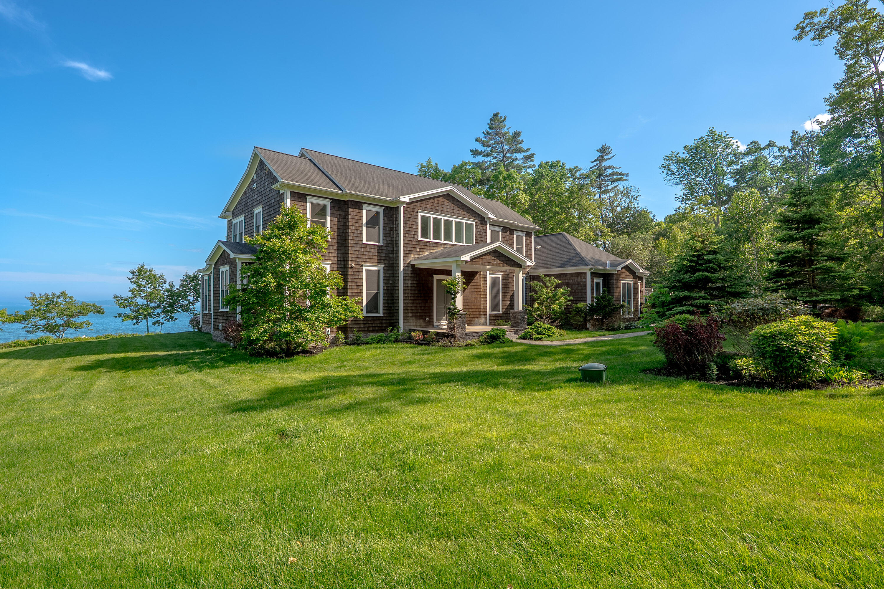 675 Wolfe's Neck Road