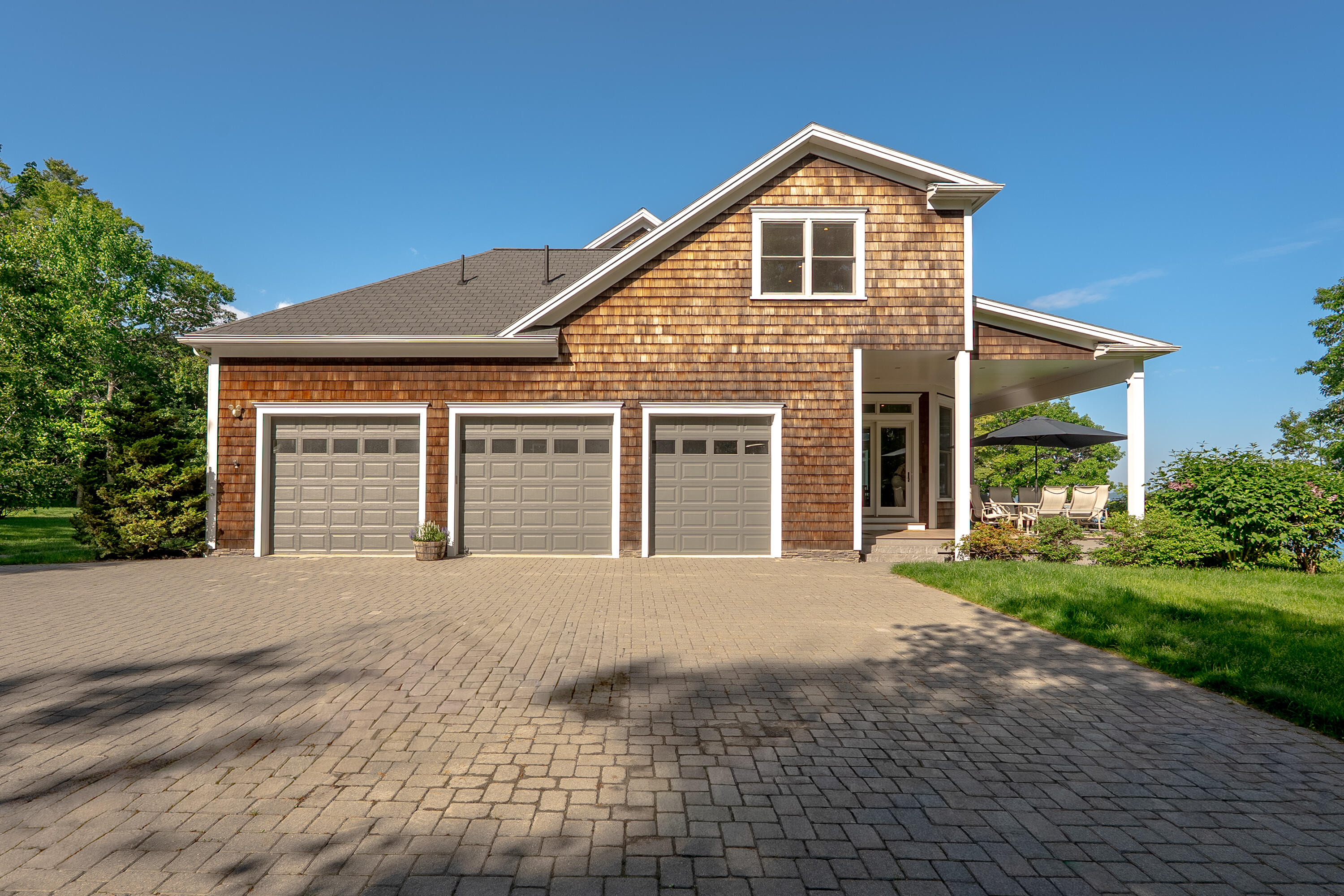 675 Wolfe's Neck Road