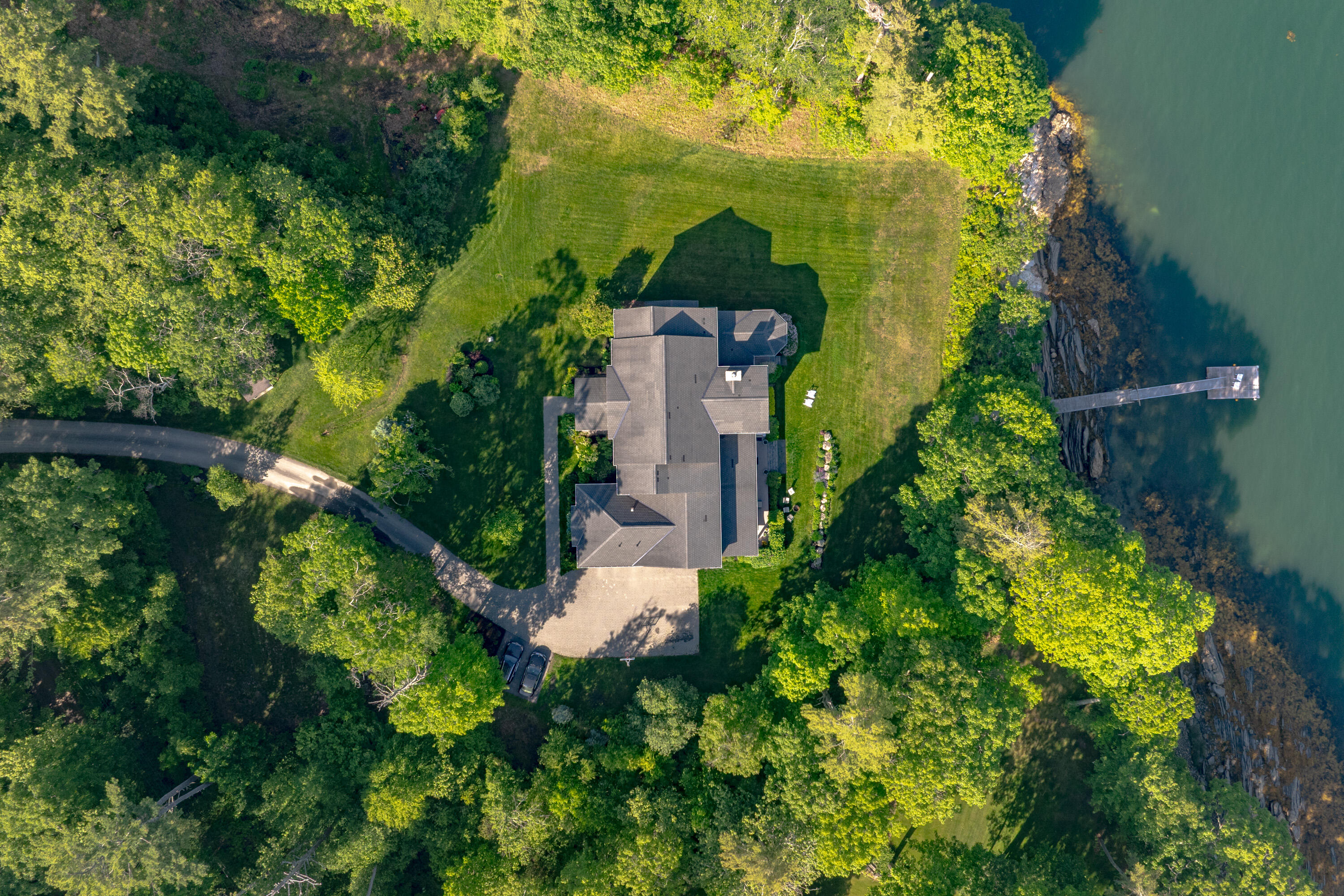 675 Wolfe's Neck Road