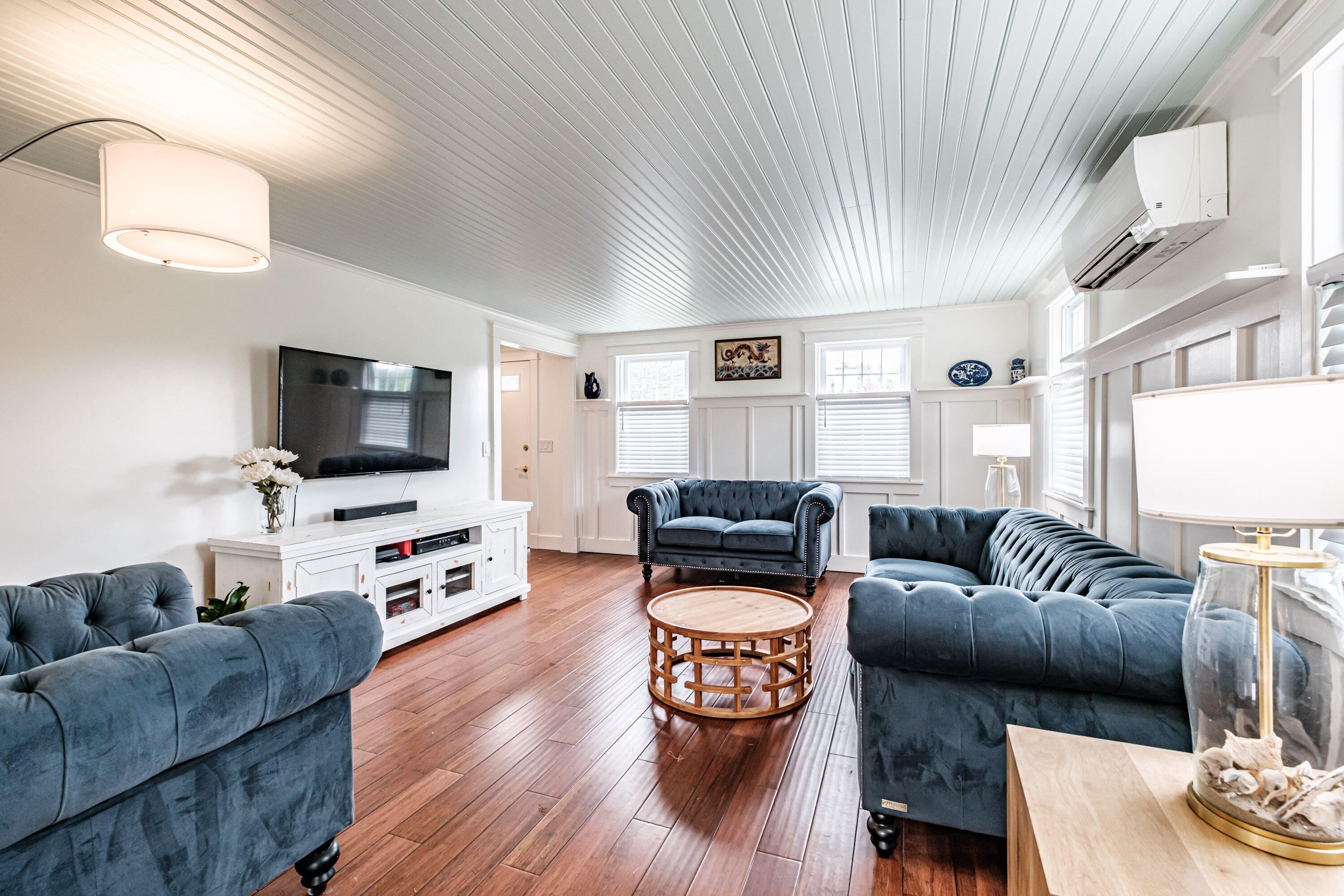 51 Colonial Village 51