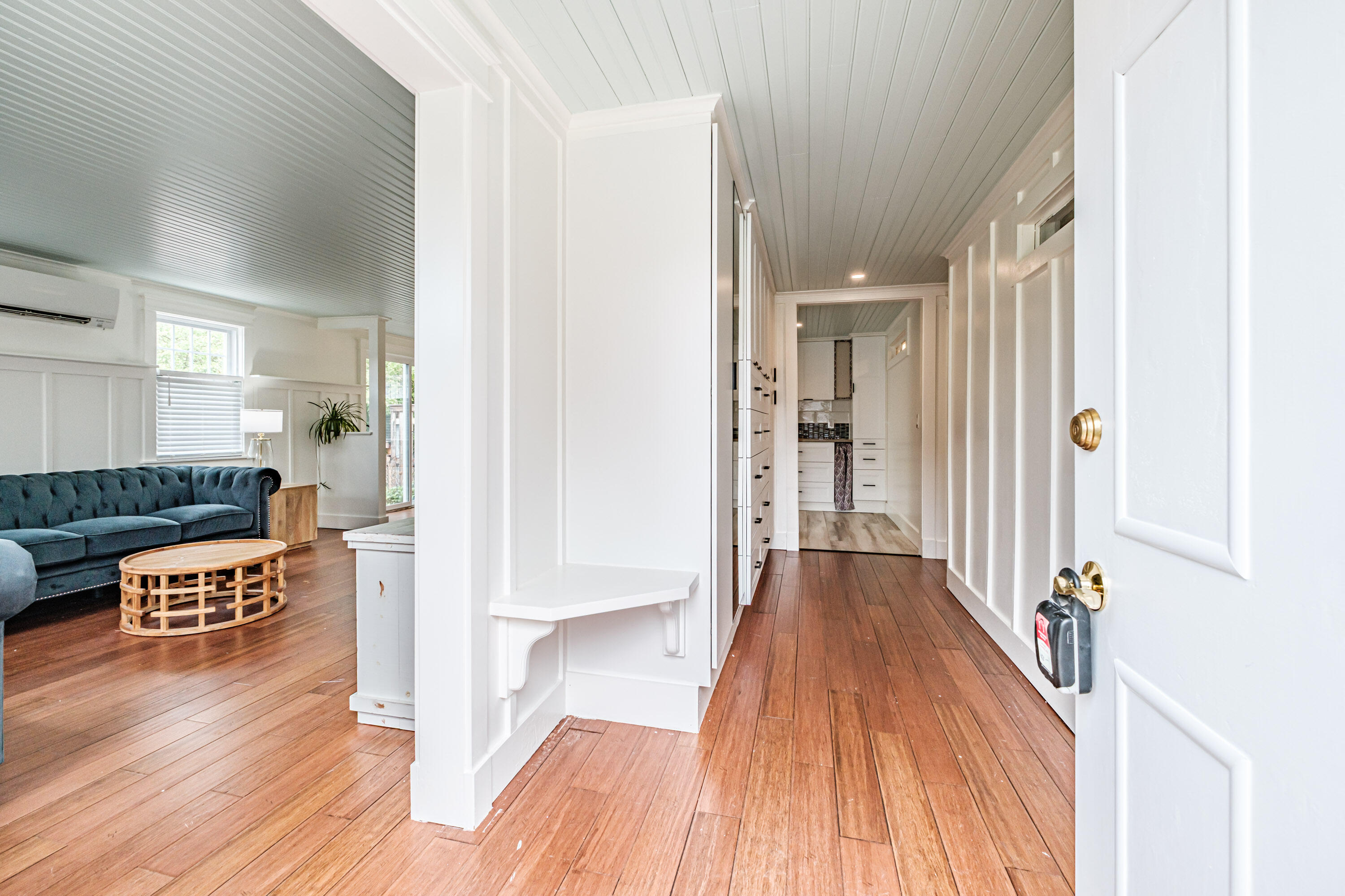 51 Colonial Village 51