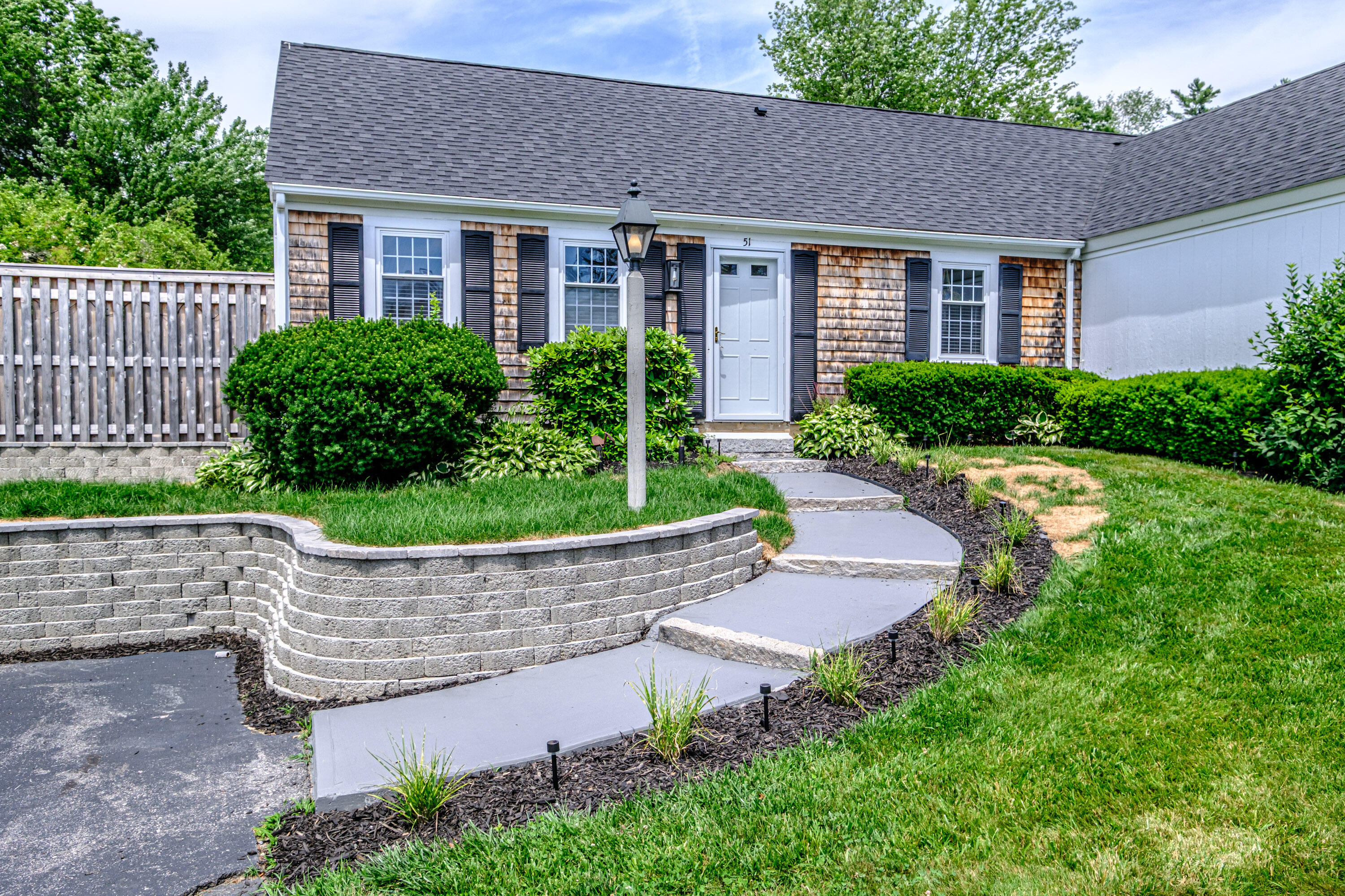 51 Colonial Village 51