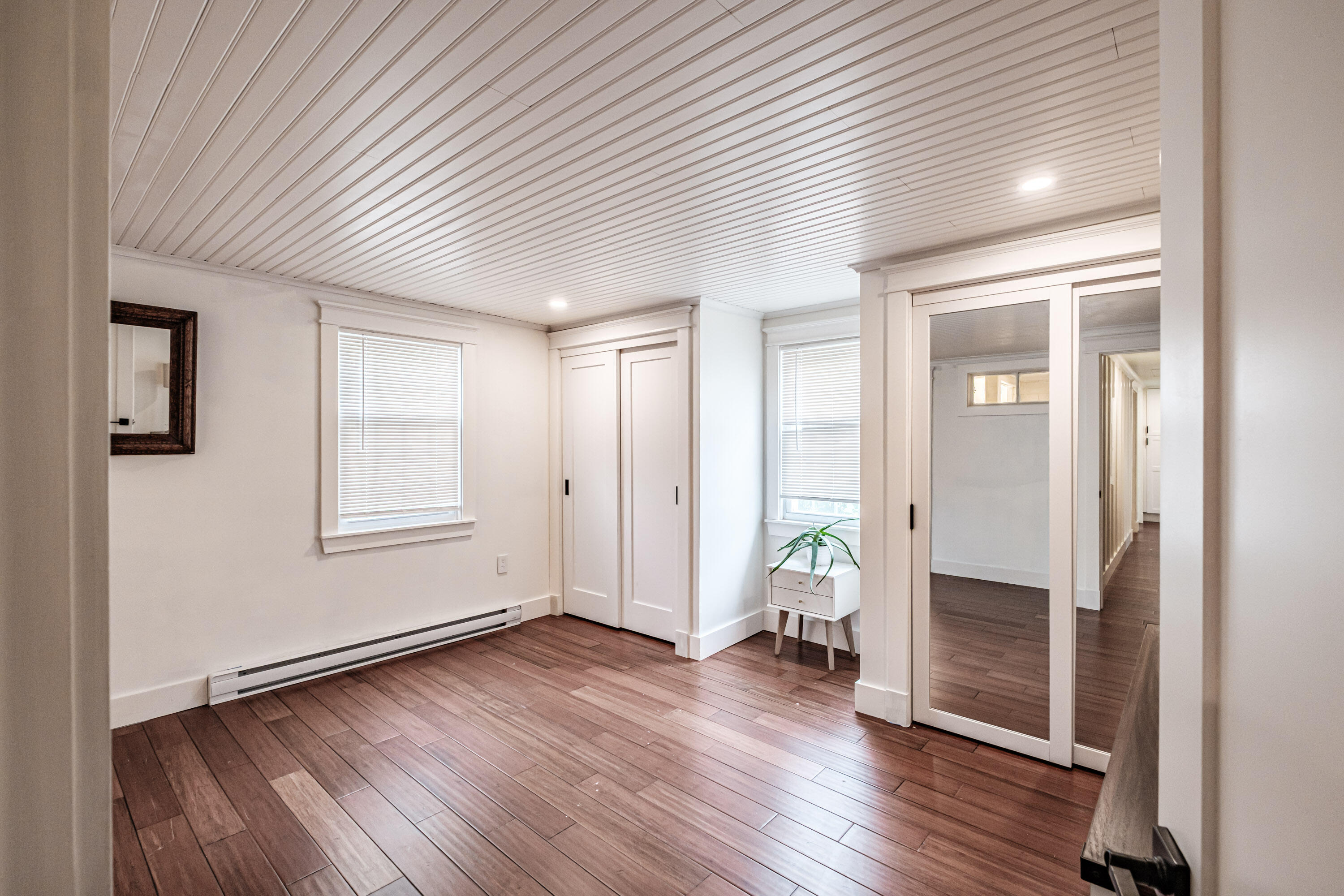 51 Colonial Village 51