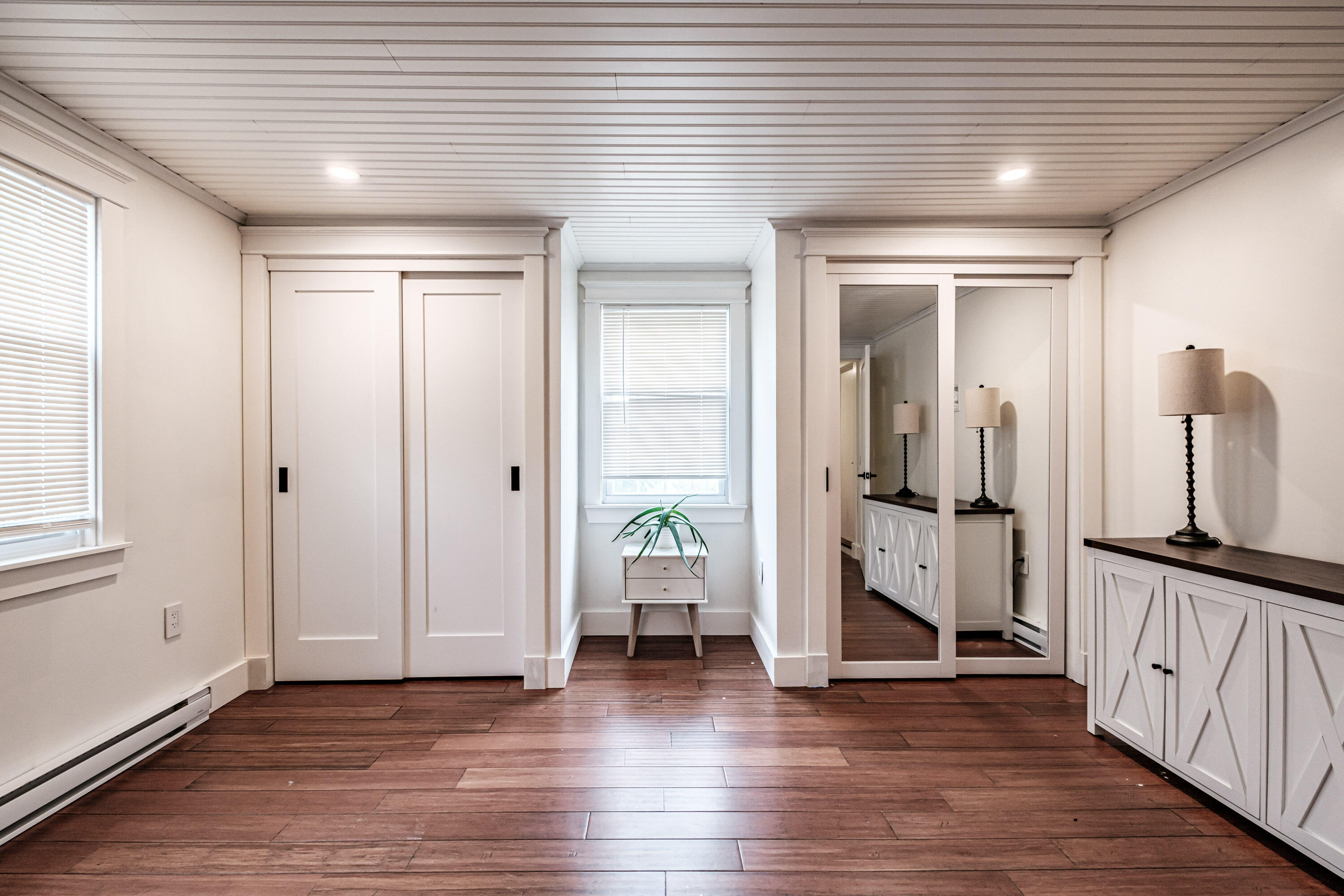 51 Colonial Village 51
