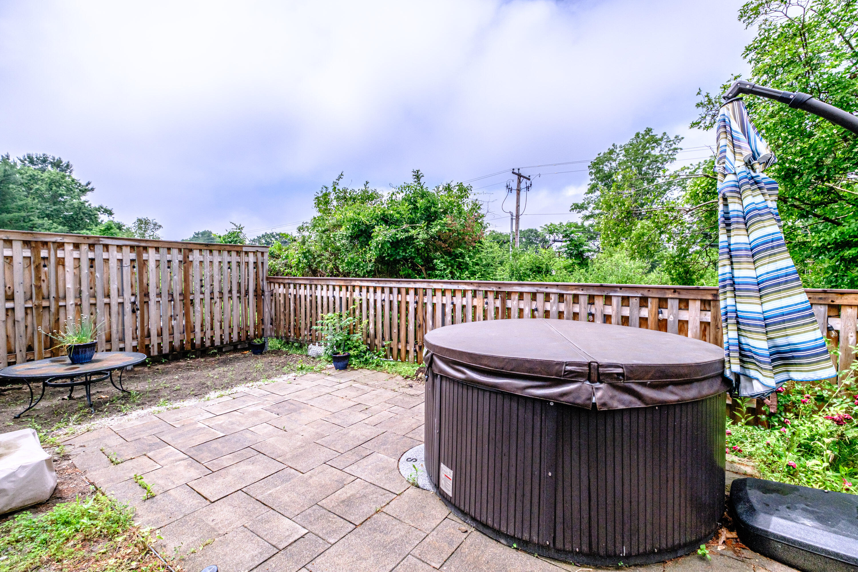 51 Colonial Village 51