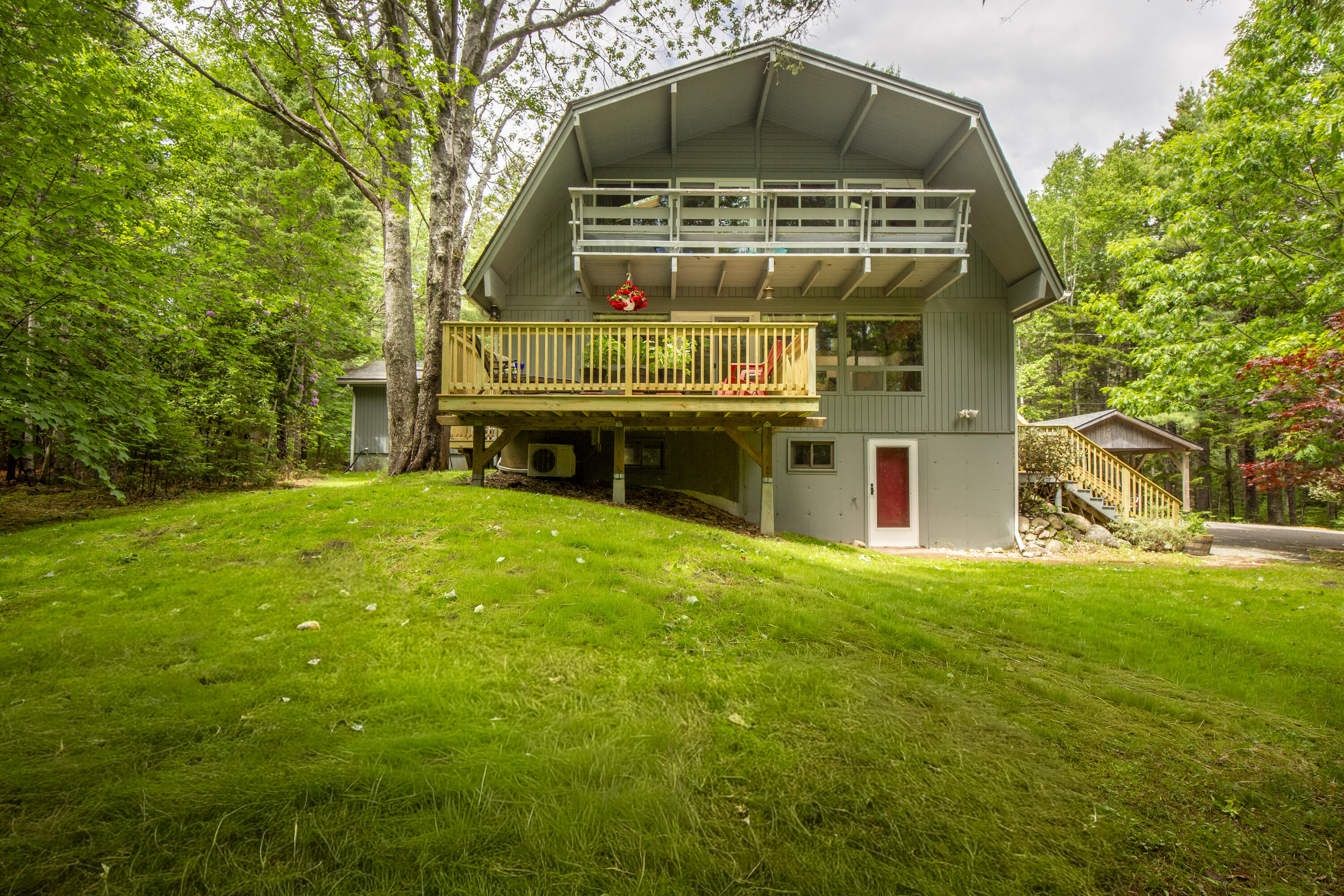 12 Pretty Marsh Road